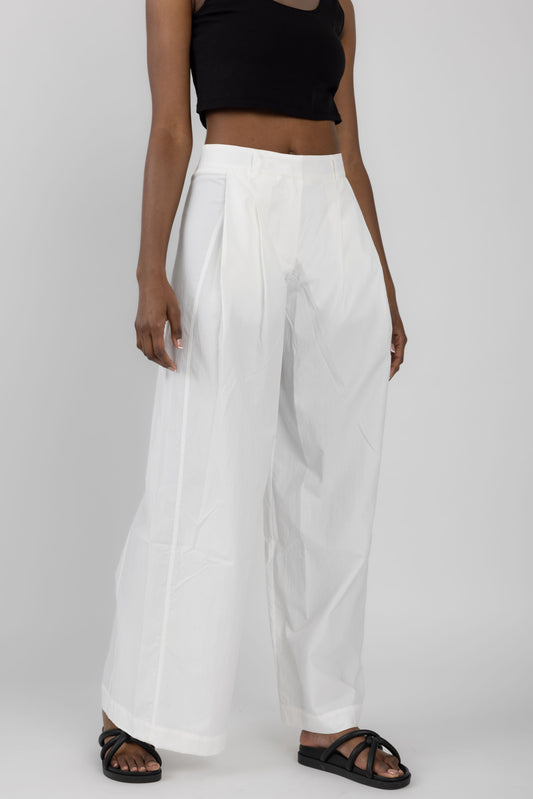 ANDREA YA'AQOV Pleated Wide Leg Pant in White