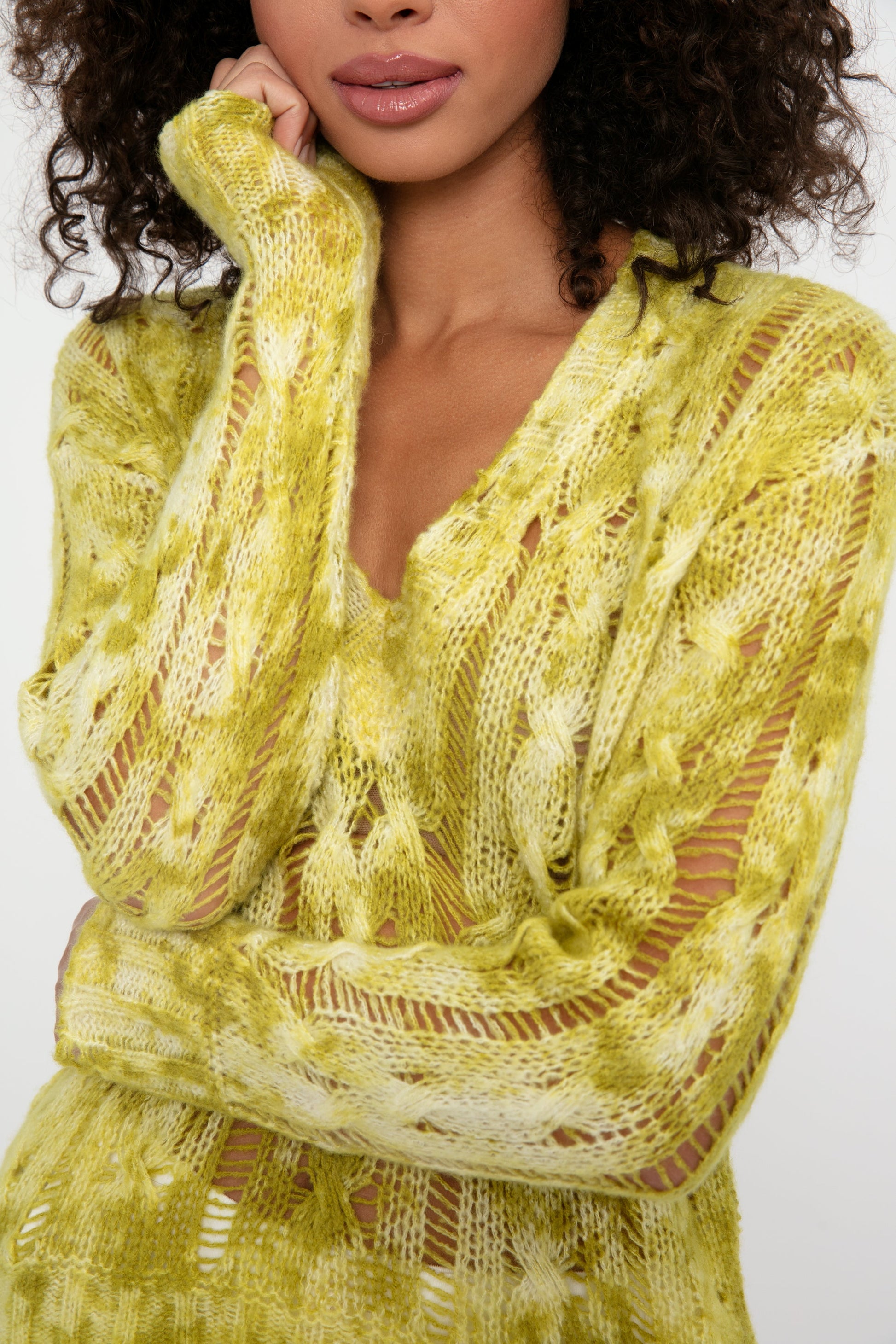 AVANT TOI Cashmere Camouflage Cable Knit Sweater in Lichen