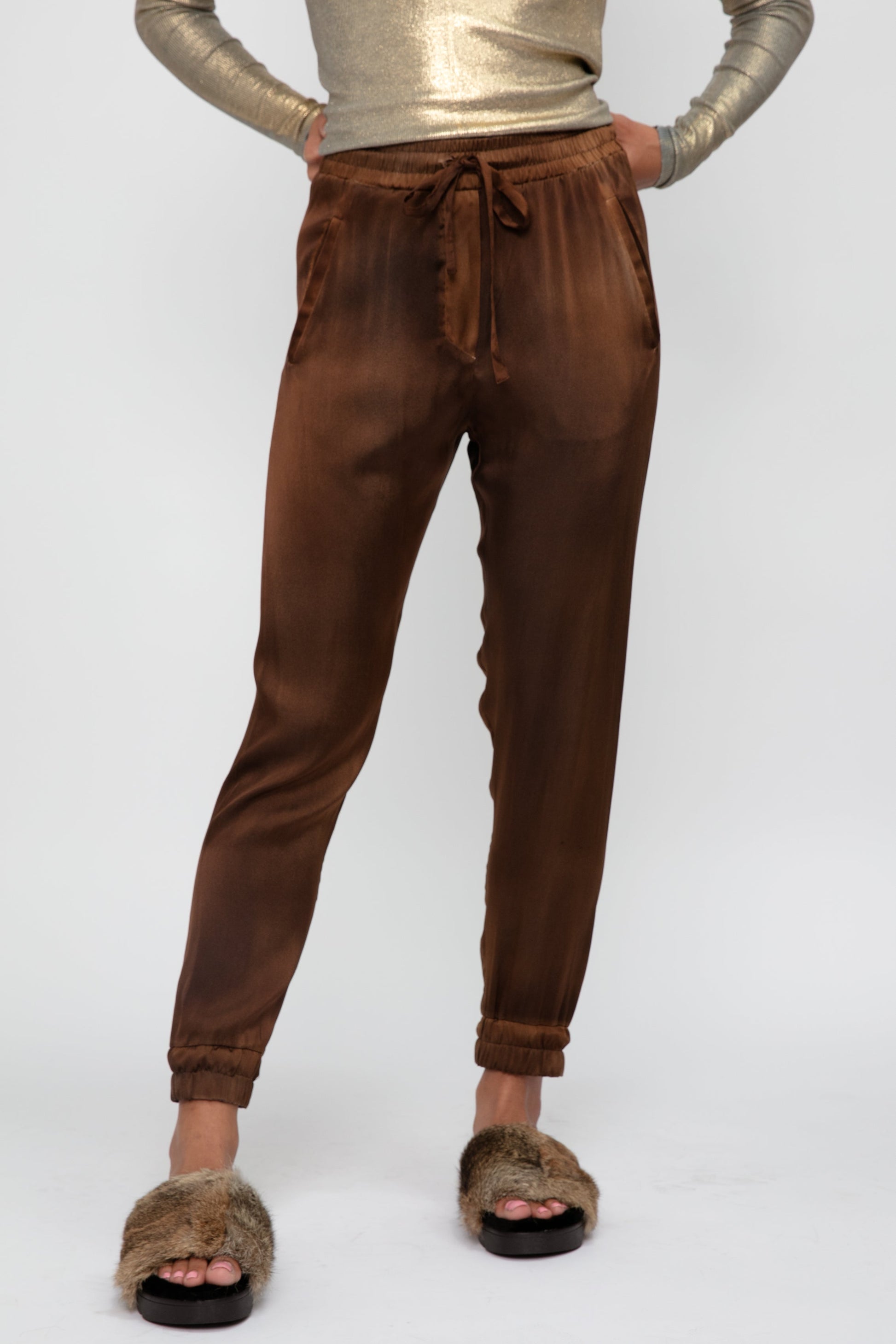 AVANT TOI Hand Painted Silk Jogging Pant in Cioccolato