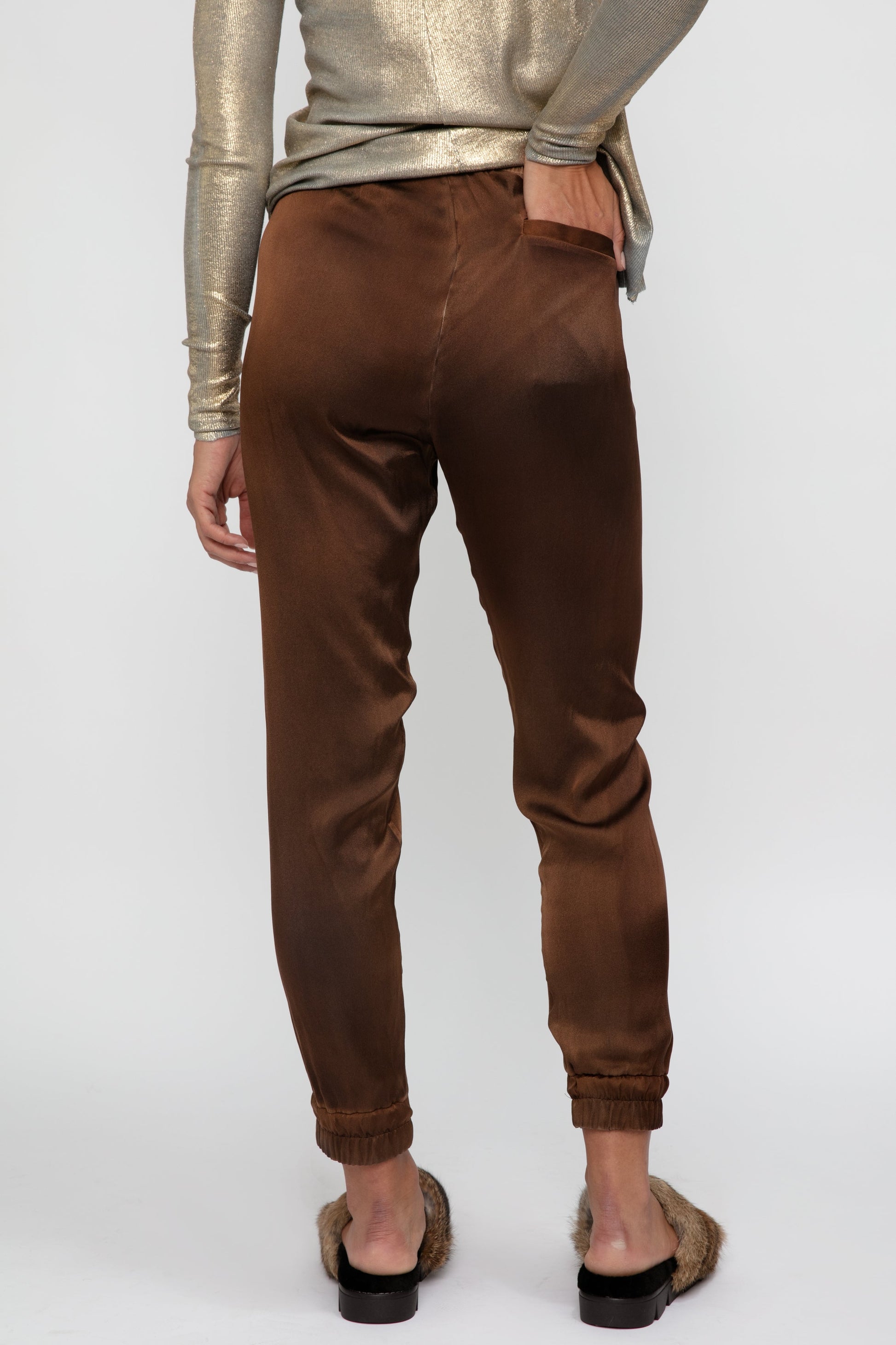 AVANT TOI Hand Painted Silk Jogging Pant in Cioccolato