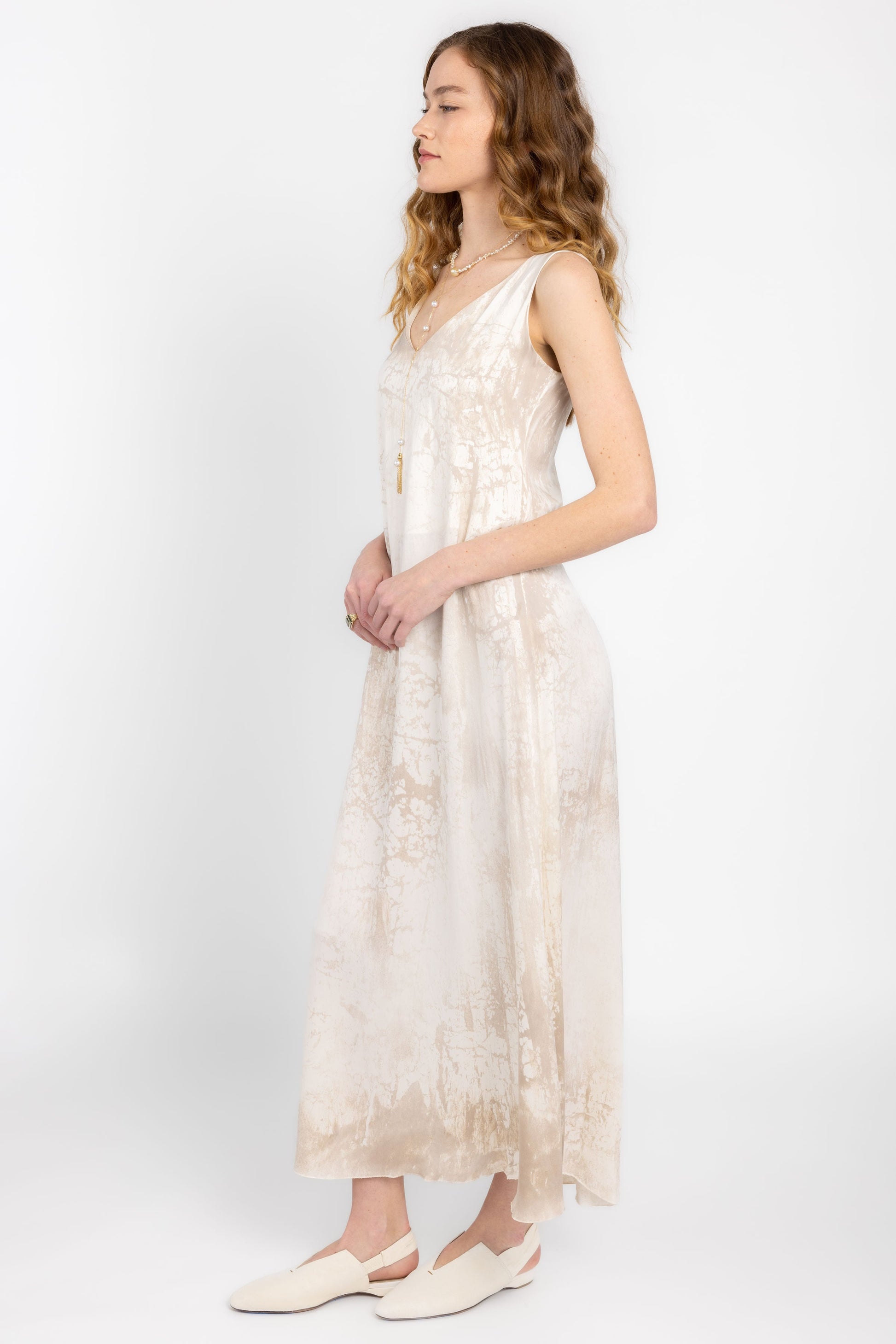 AVANT TOI Marmo Effect V-Neck Maxi Dress in Zenzero
