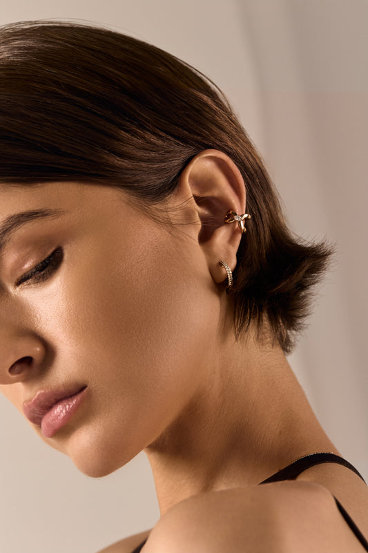 Abbraccio Diamond Ear Cuff in 18k Gold
