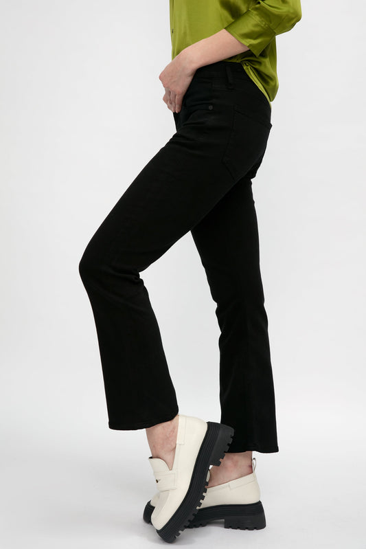 CITIZENS OF HUMANITY Isola Cropped Boot Jean in Plush Black