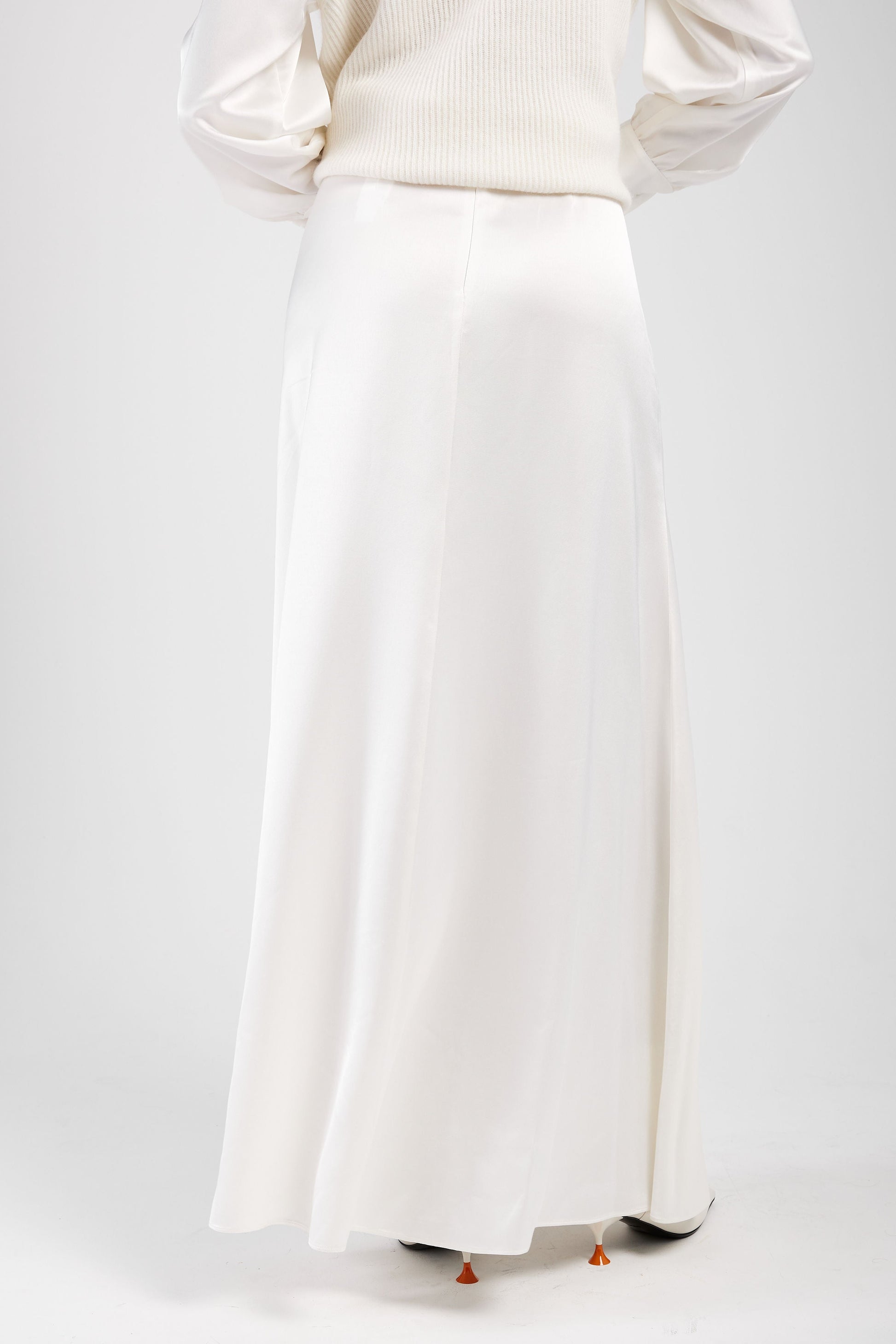 FABIANA FILIPPI Long Satin Skirt in Raffia