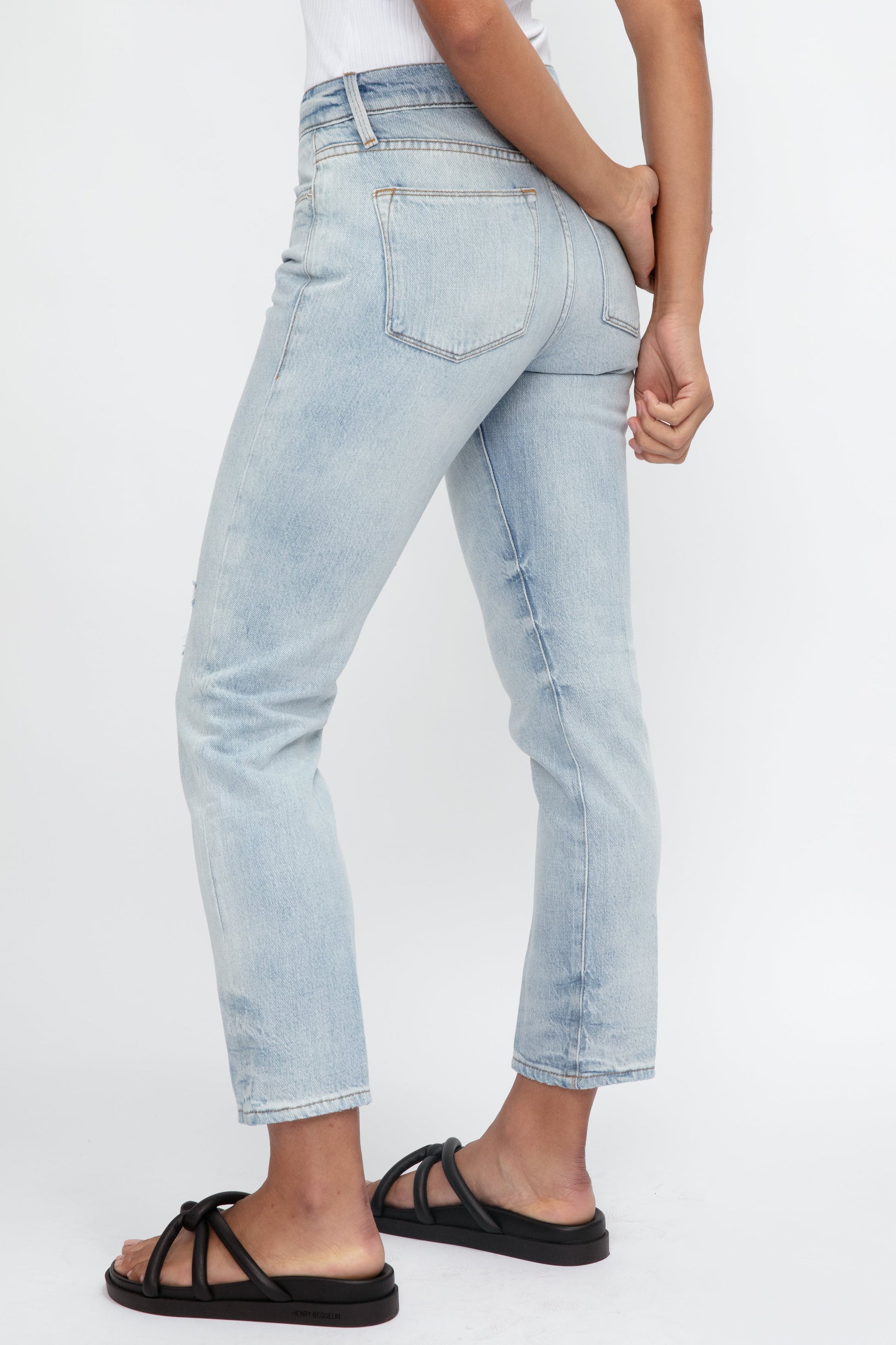 FRAME Le High Straight Jean in Winslow