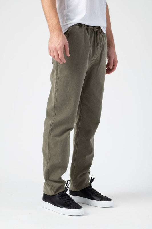FRAME Drawstring Pant in Army