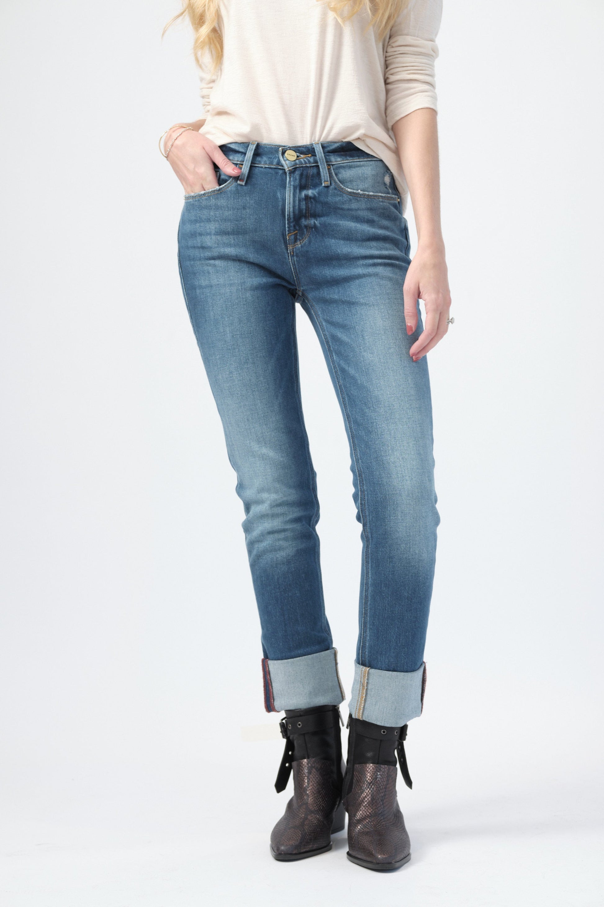 FRAME Le Nik Low Slung Jean in Moma