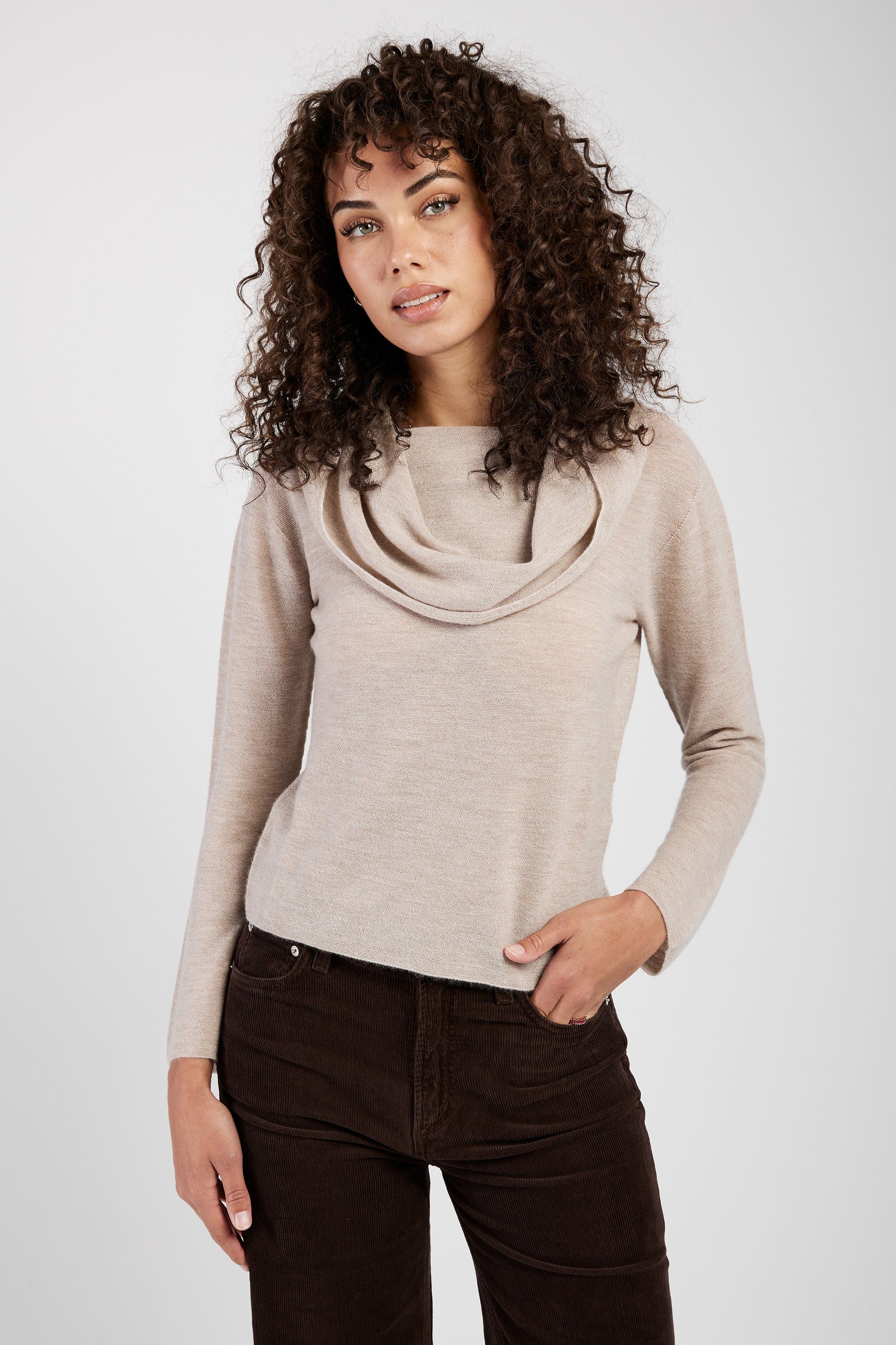 GENTRYPORTOFINO Cowl Neck Cashmere Sweater in Beige