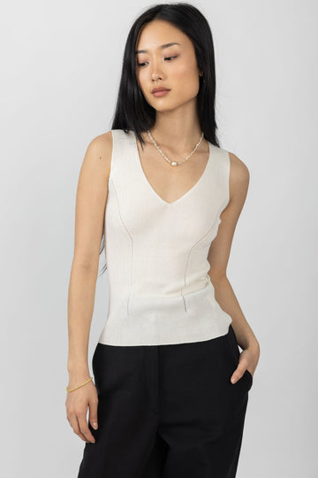 GENTRYPORTOFINO Knit V-Neck Top in Latte