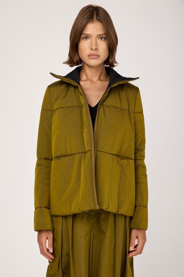 Reversible Puffer Coat in Oliva