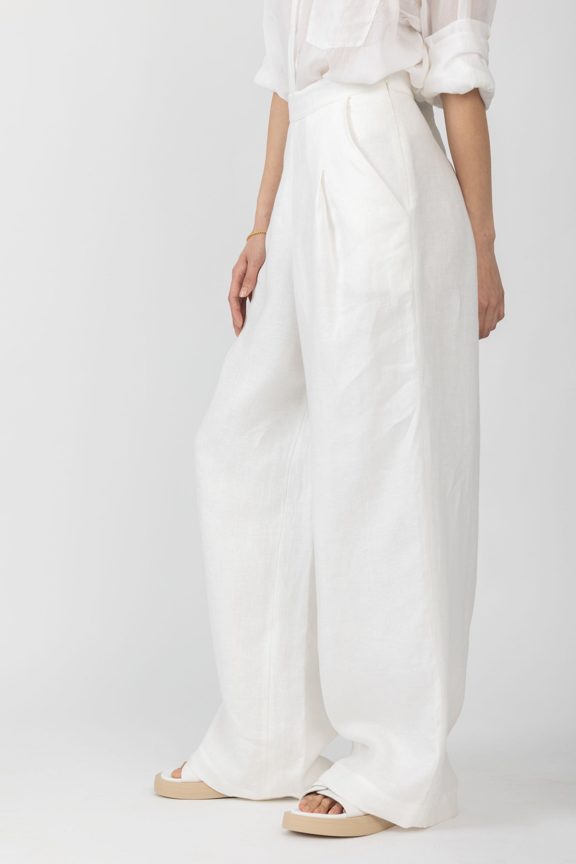 GENTRYPORTOFINO Woven Linen Pant in Latte