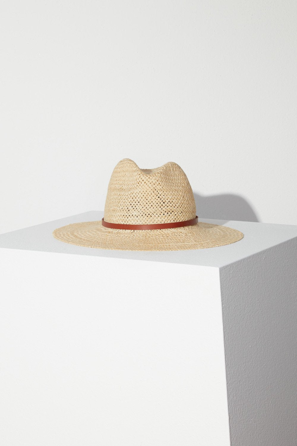 JANESSA LEONÉ Ivana Hat in Natural