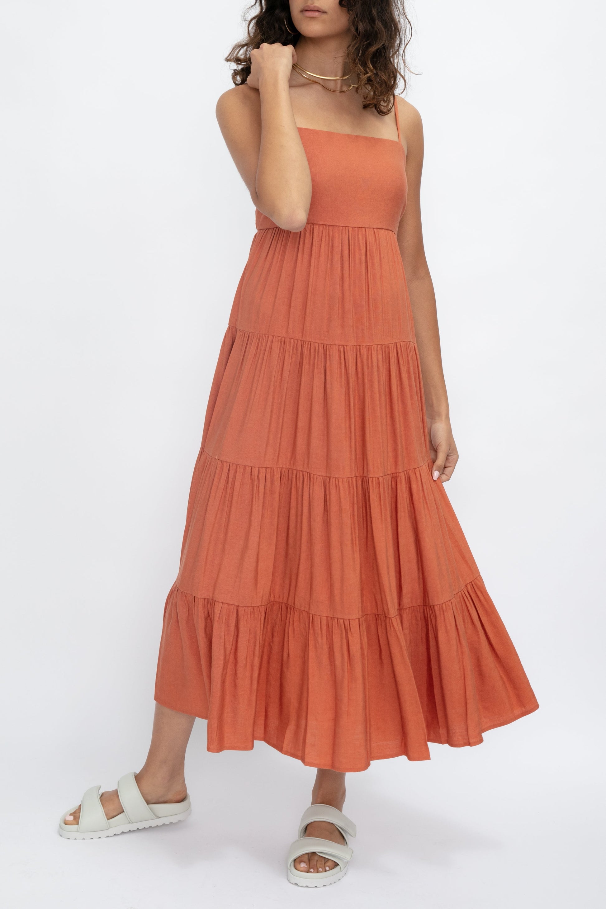 L'AGENCE Veda Tiered Dress in Auburn