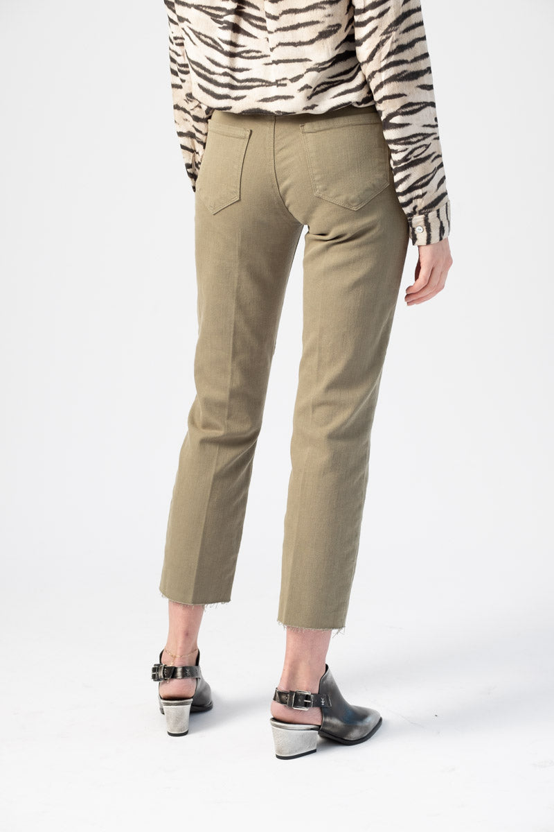 L'AGENCE Sada Jean in Basil