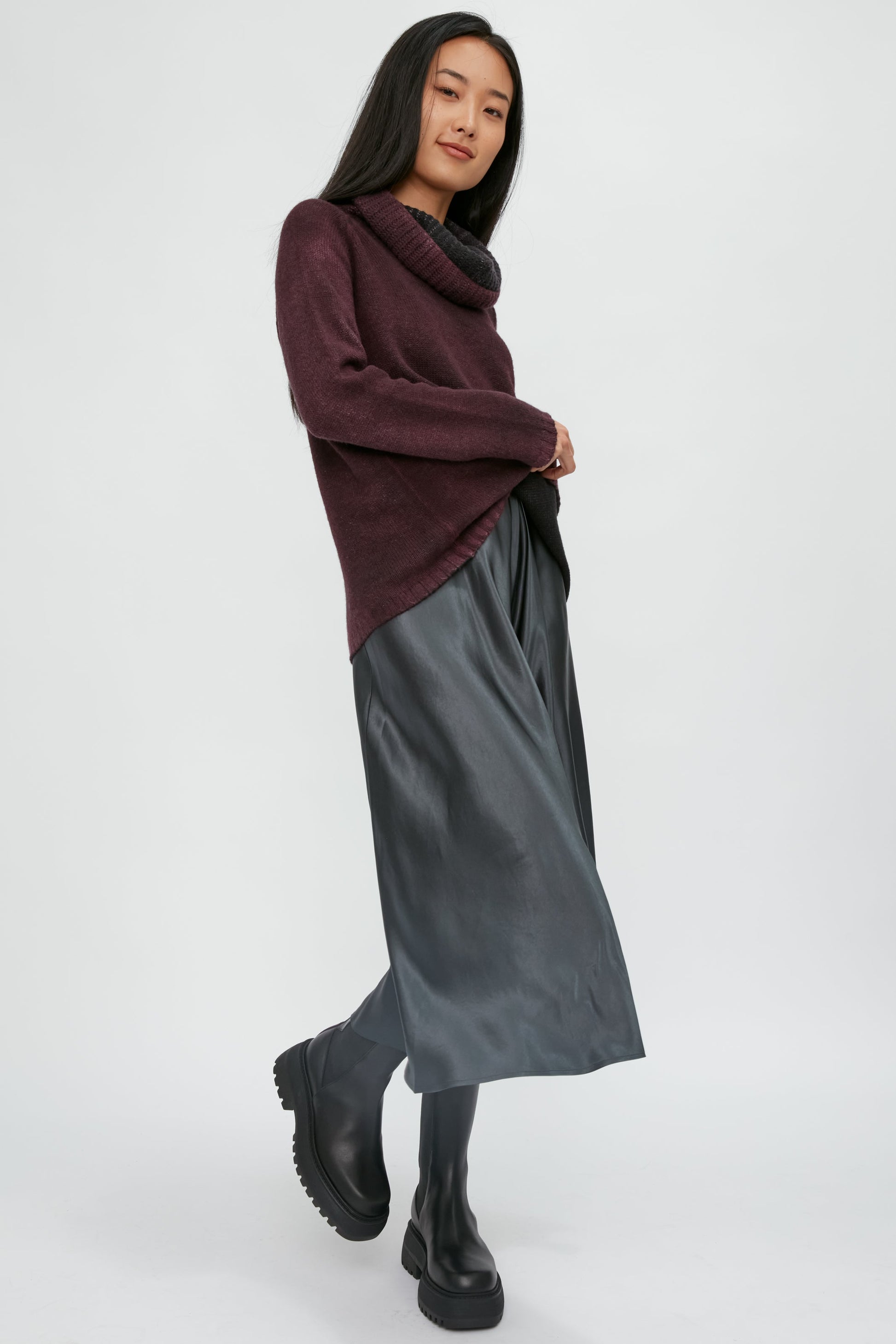 MAX MARA LEISURE Coimbra Skirt in Medium Grey