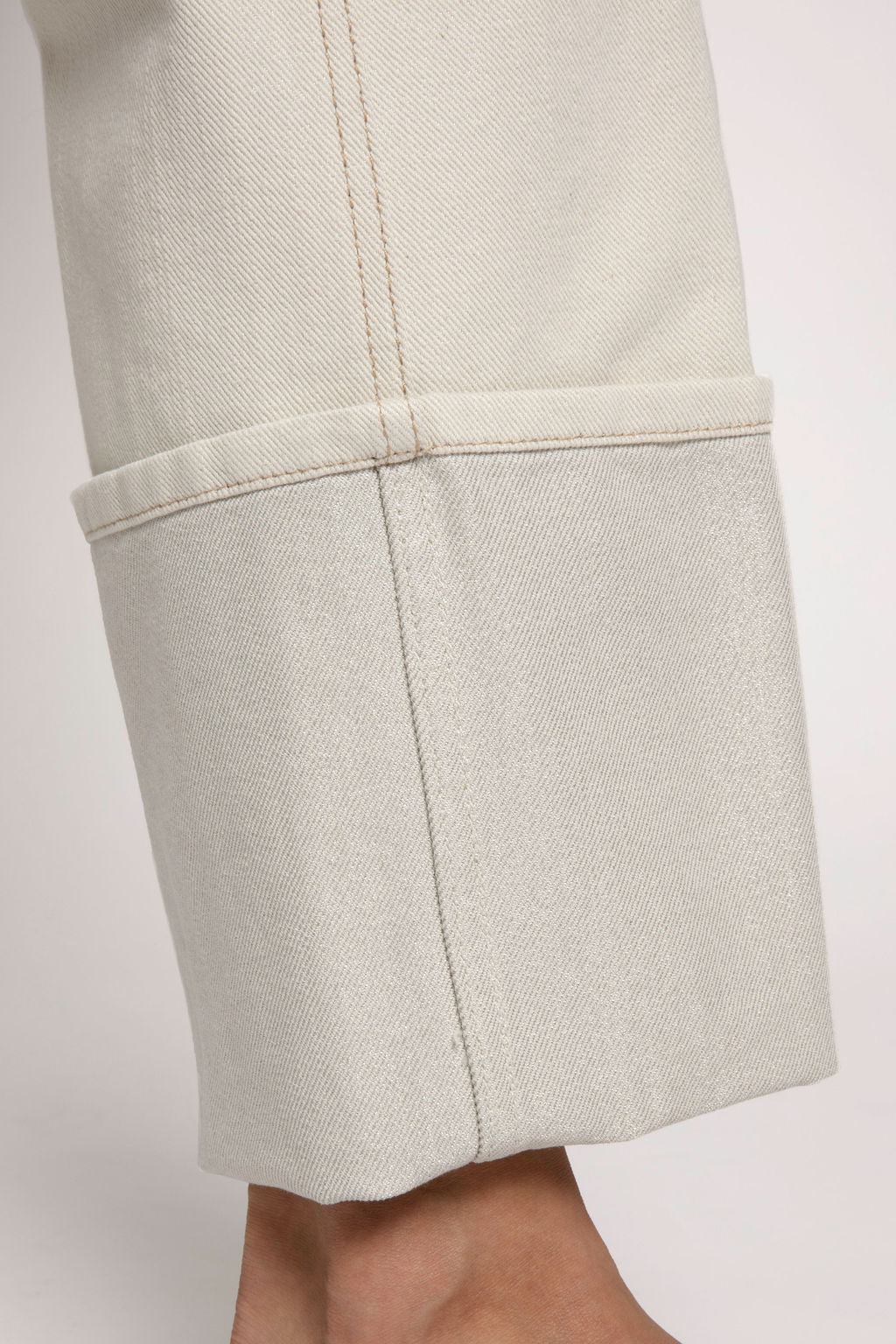 PESERICO Cotton Pant with Lurex Cuffs in Parchment
