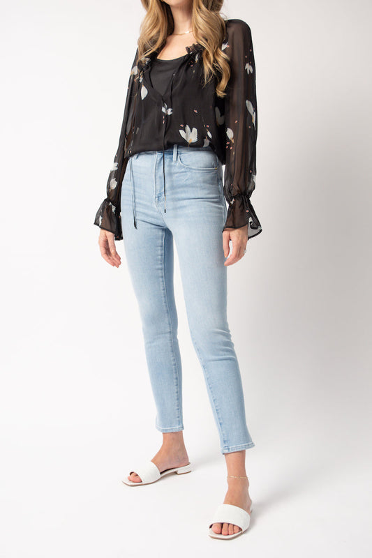 FRAME Ali High Rise Cigarette Slit Rivet in Carnation