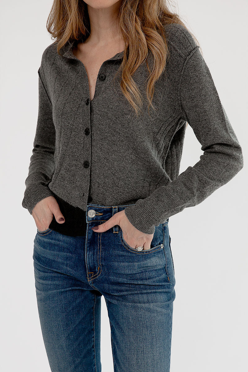 PAYCHI GUH Cardigan in Thunder Black