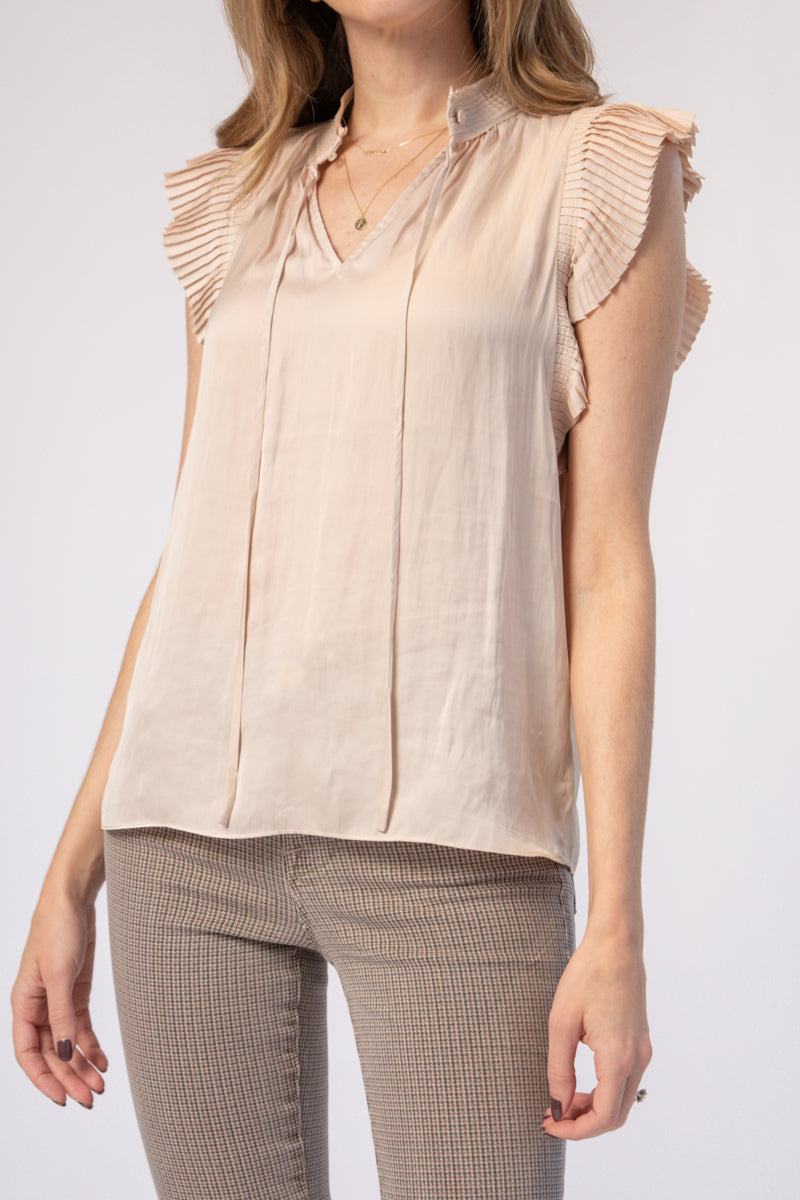 FRAME Pleated Keyhole Blouse in Parchment