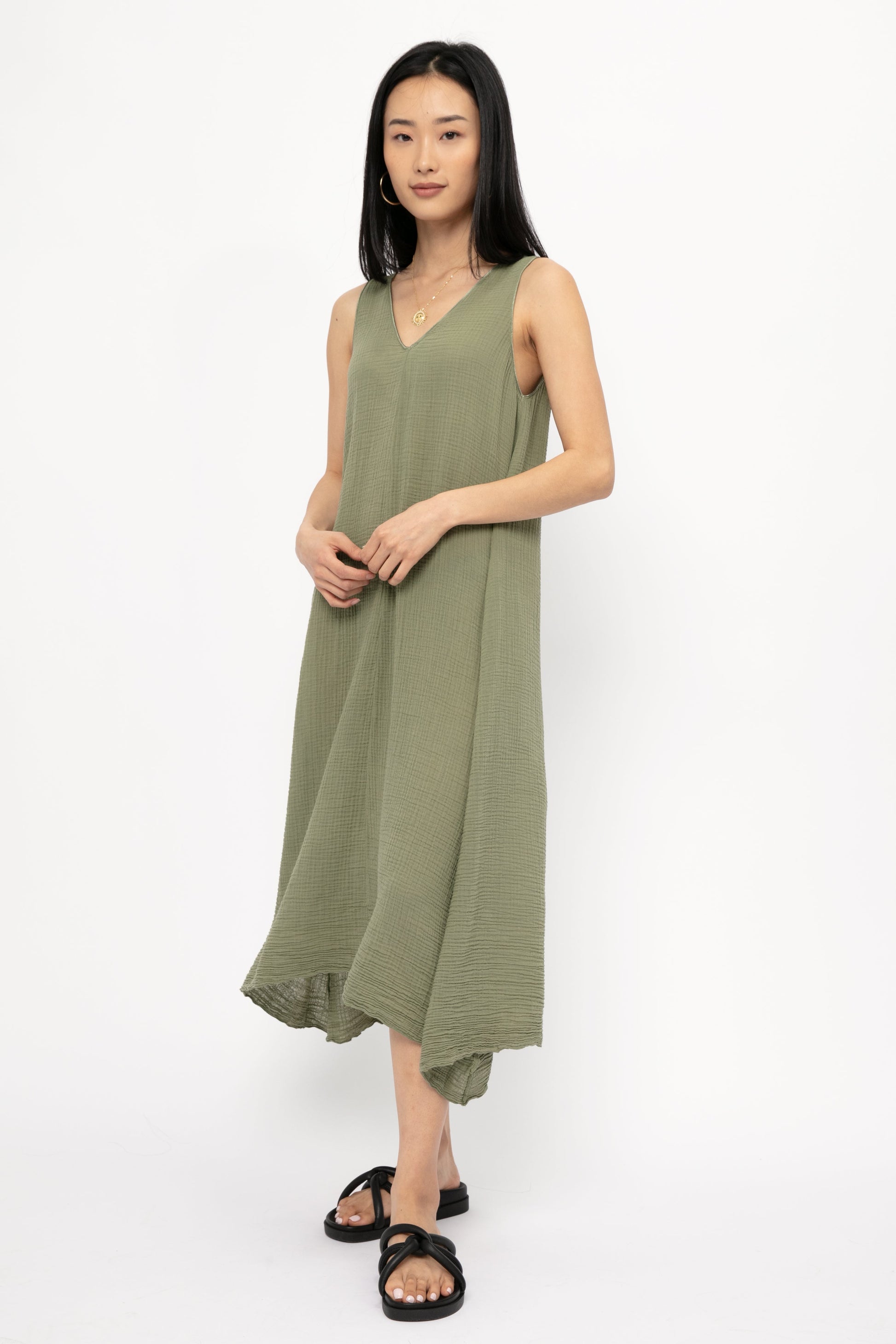 TANDEM Sleeveless Muslin Dress in Kaki