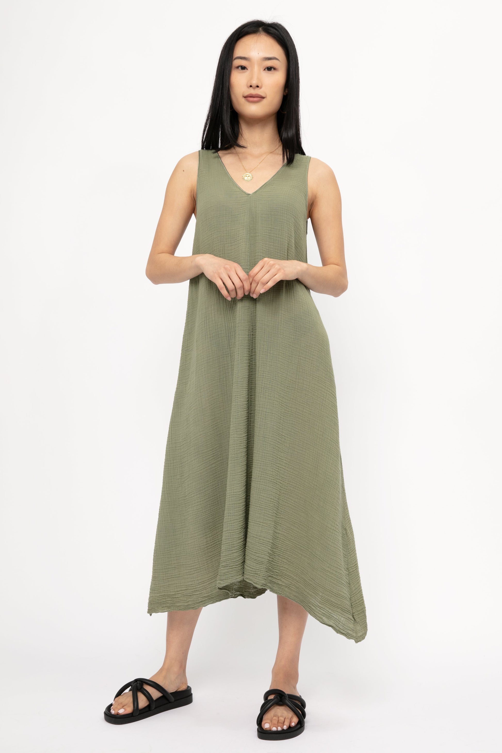TANDEM Sleeveless Muslin Dress in Kaki