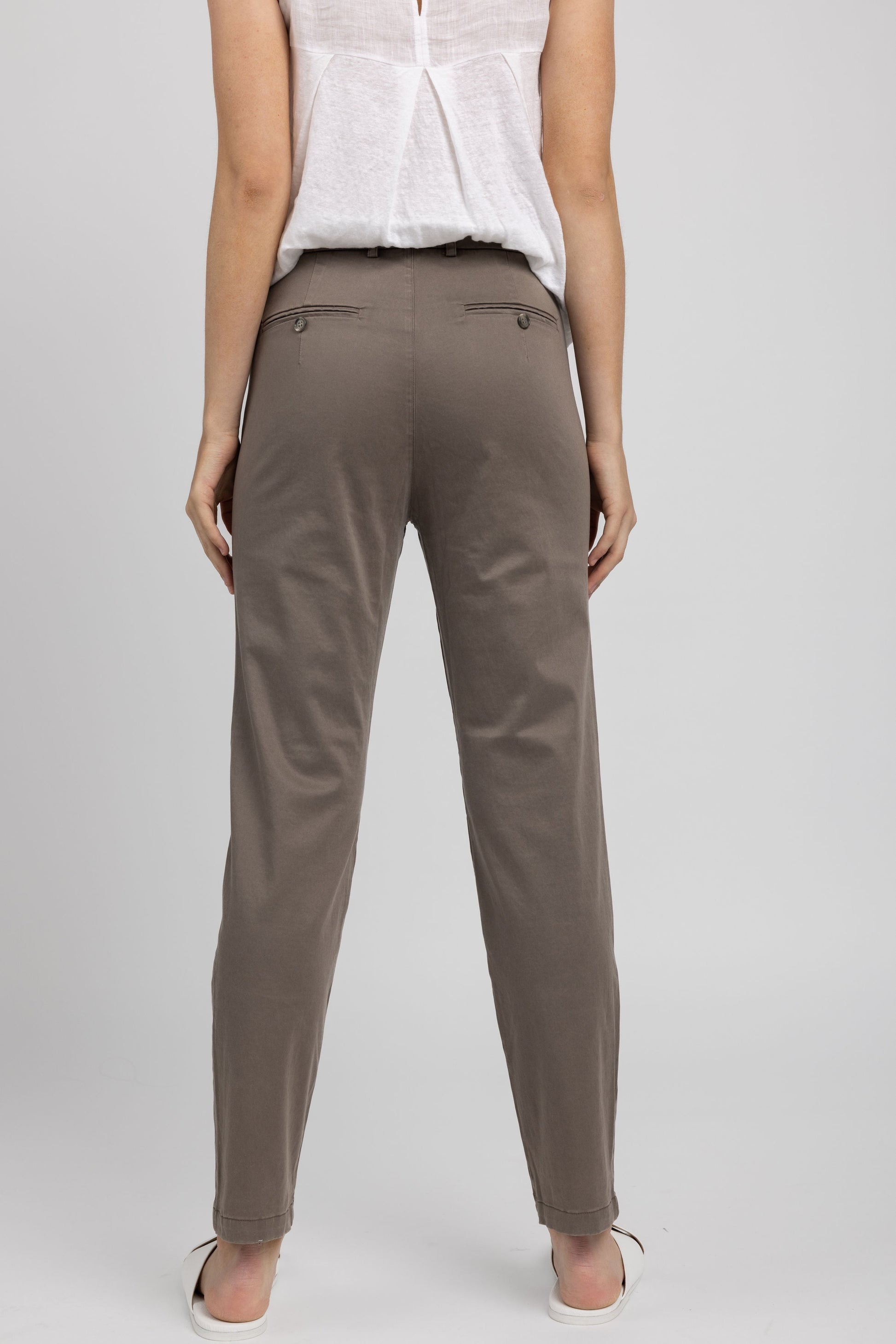 TANDEM Trouser Pants in Taupe