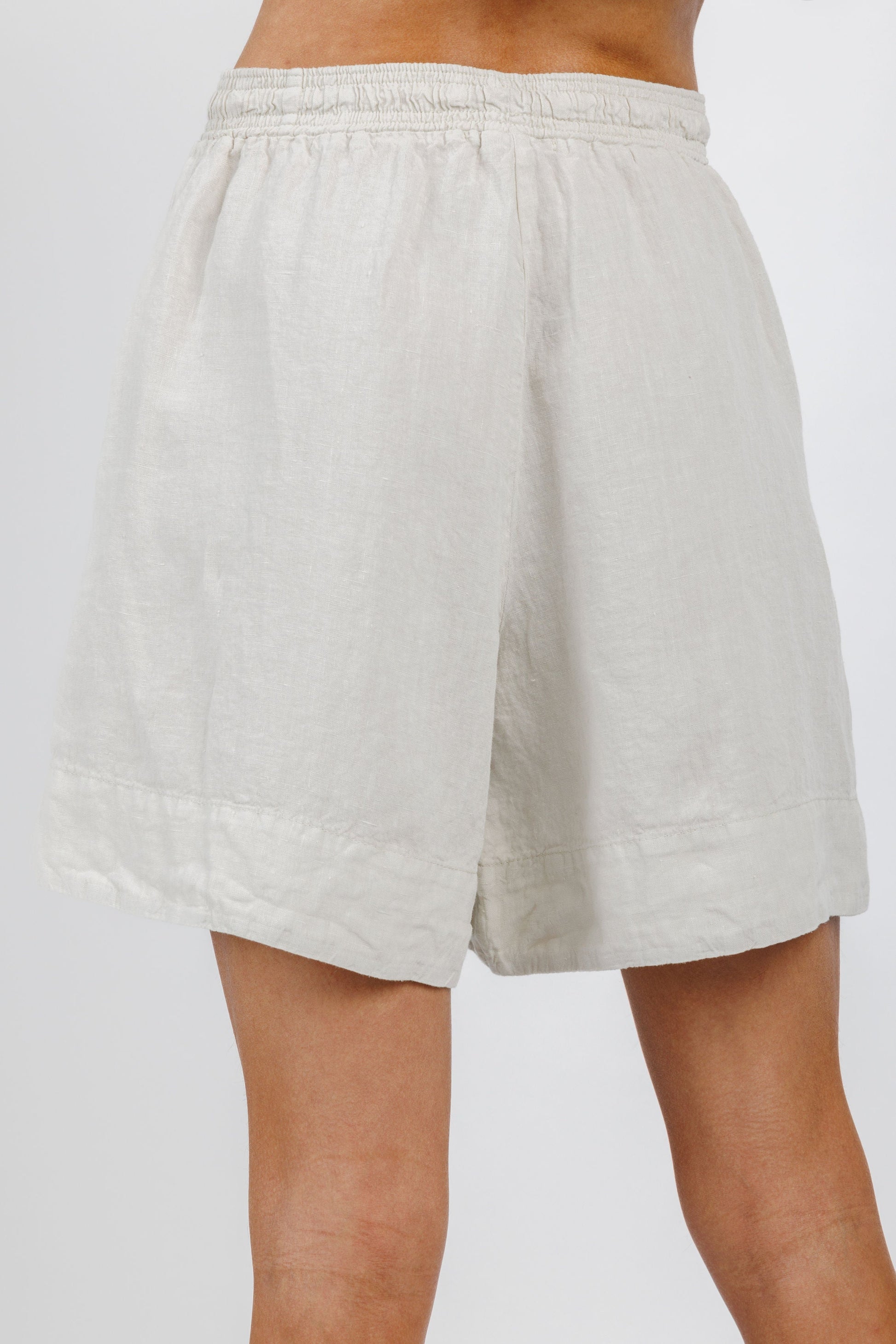 TANDEM Wide Leg Short in Sand