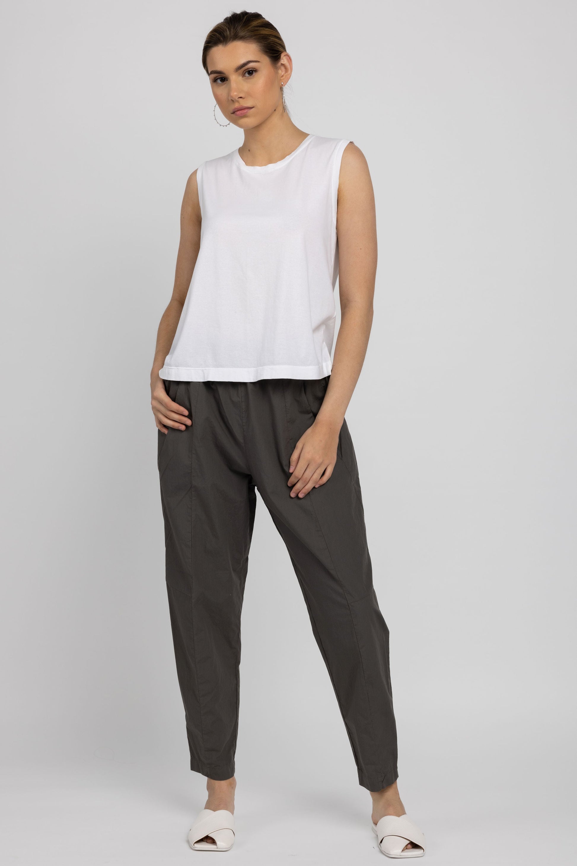 TRANSIT Round Neck Tank Top in White