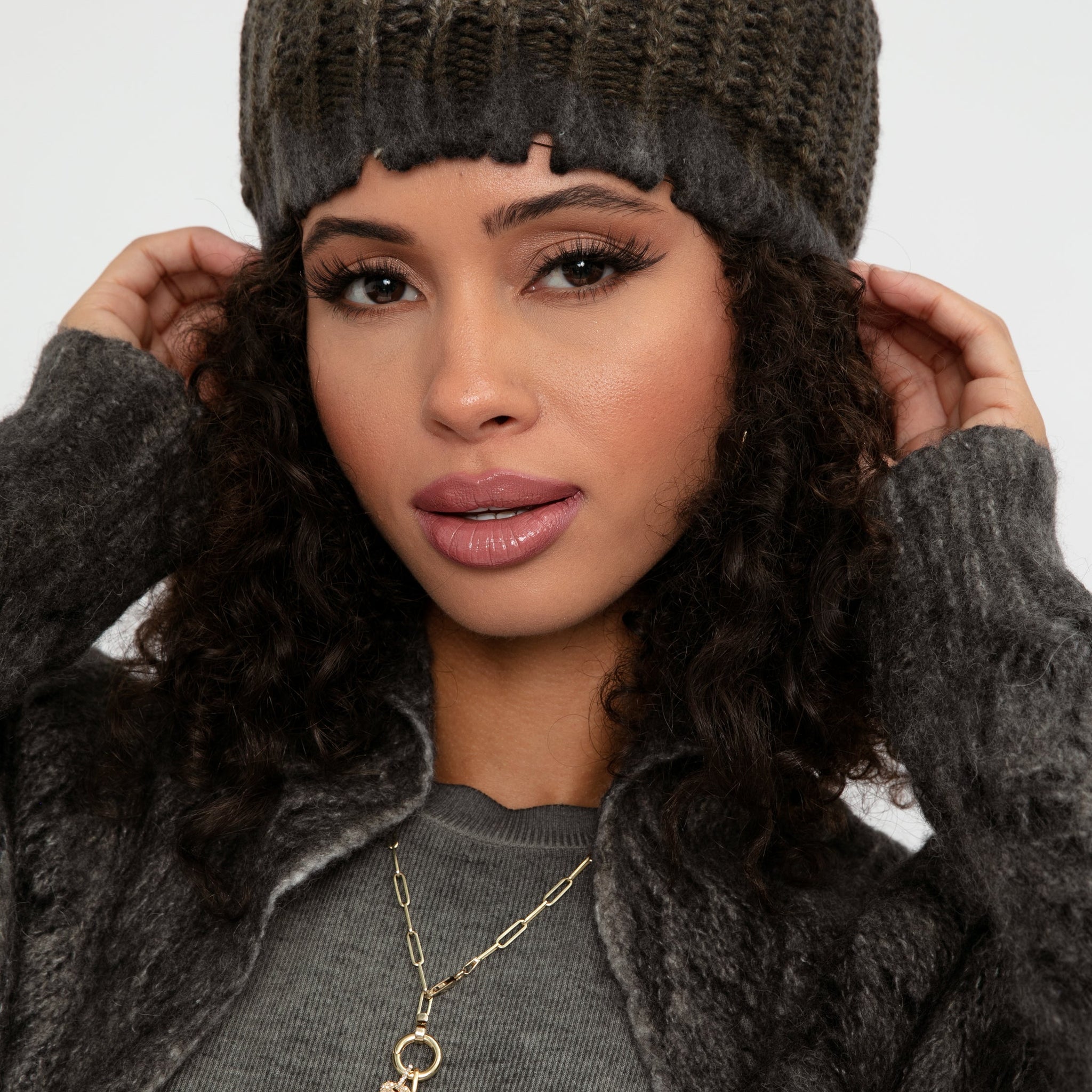 AVANT TOI Destroyed Corn Cob Stitch Hat in Mushroom