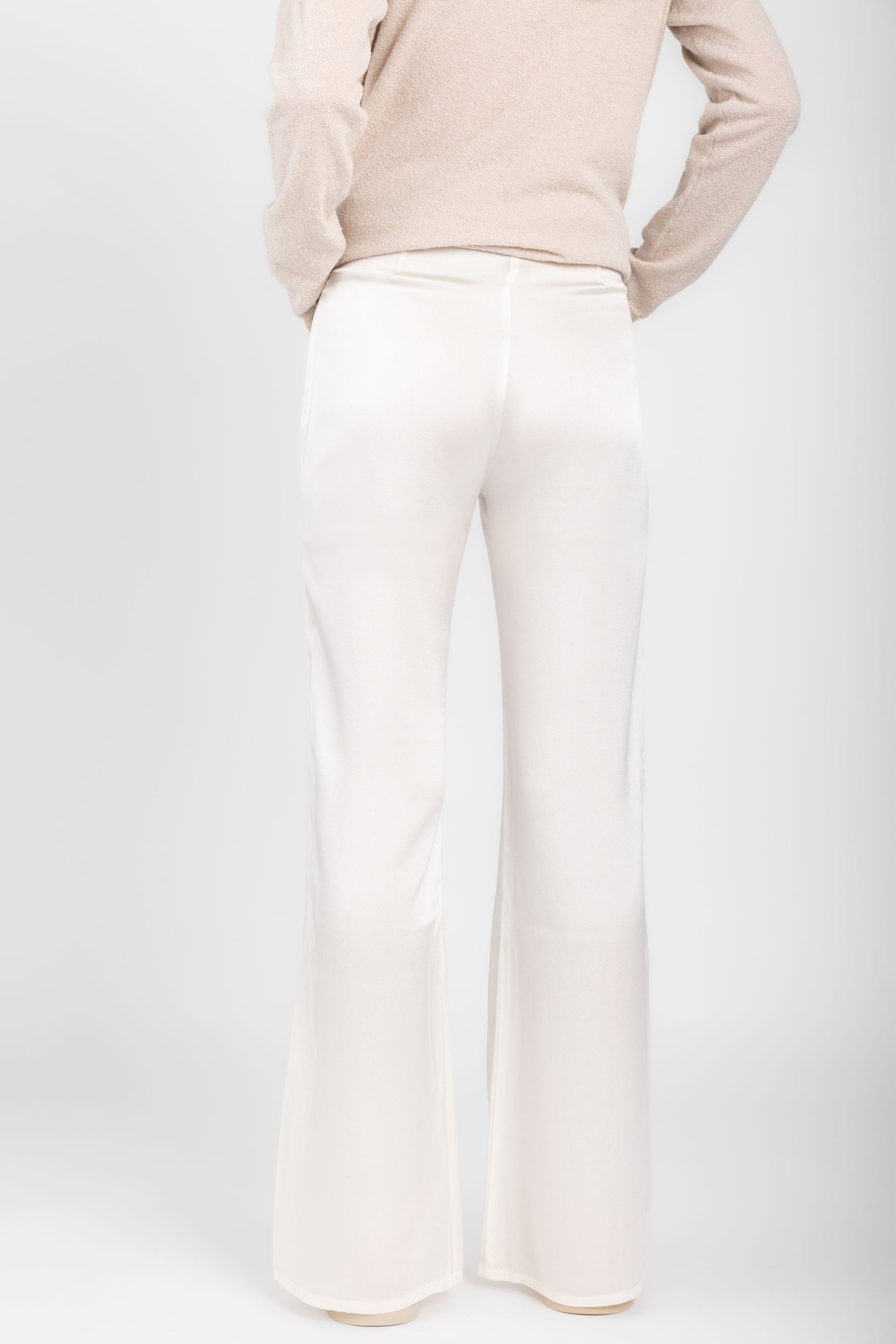 AVANT TOI Hand-Painted Silk Pant in Bianco