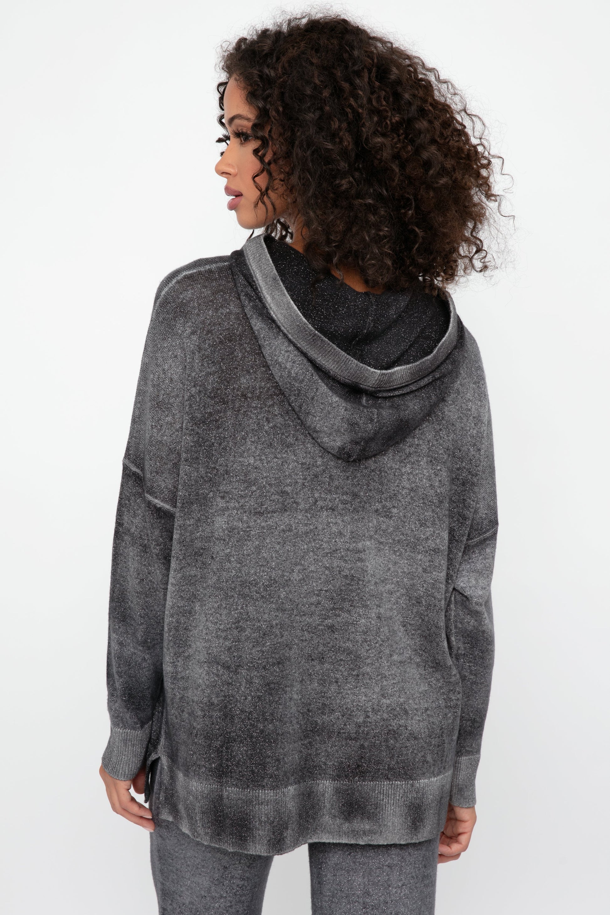 AVANT TOI Cashmere Hooded Pullover in Husky