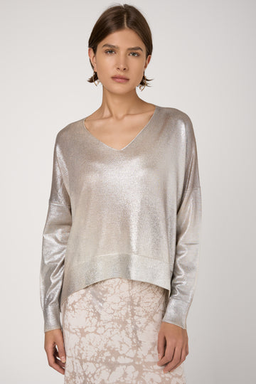 Laminated Cashmere Silk V-Neck Pullover in Noce Moscata