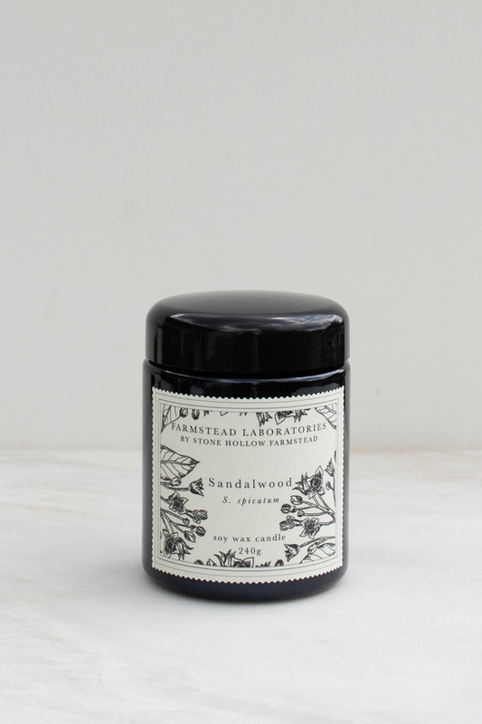STONE HOLLOW FARMSTEAD Sandalwood Candle
