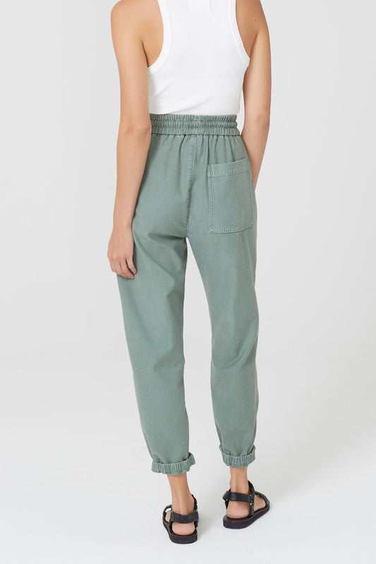 CITIZEN OF HUMANITY Ameline Utility Jogger in Iza