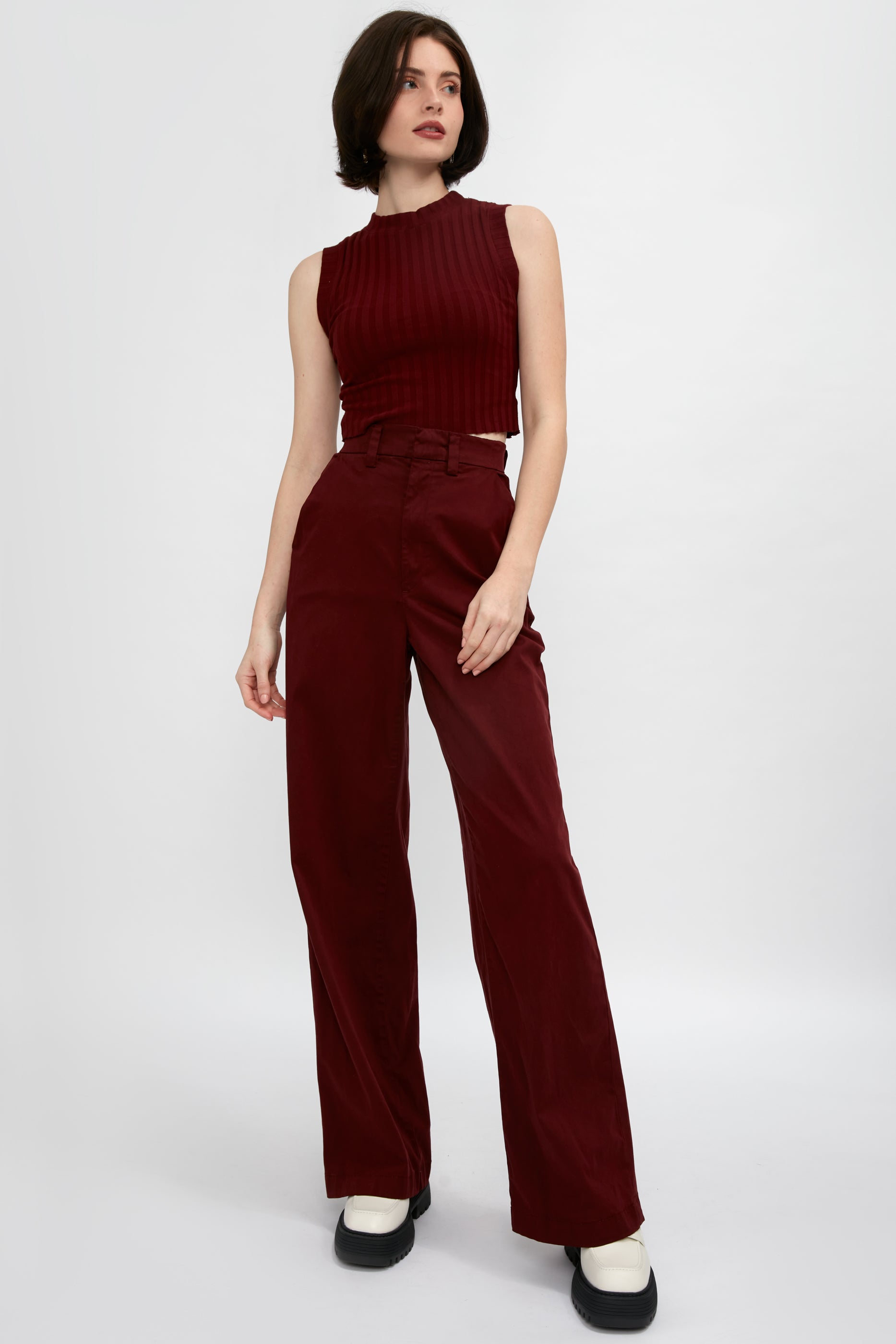COTTON CITIZEN Capri Muscle Tank in Wine