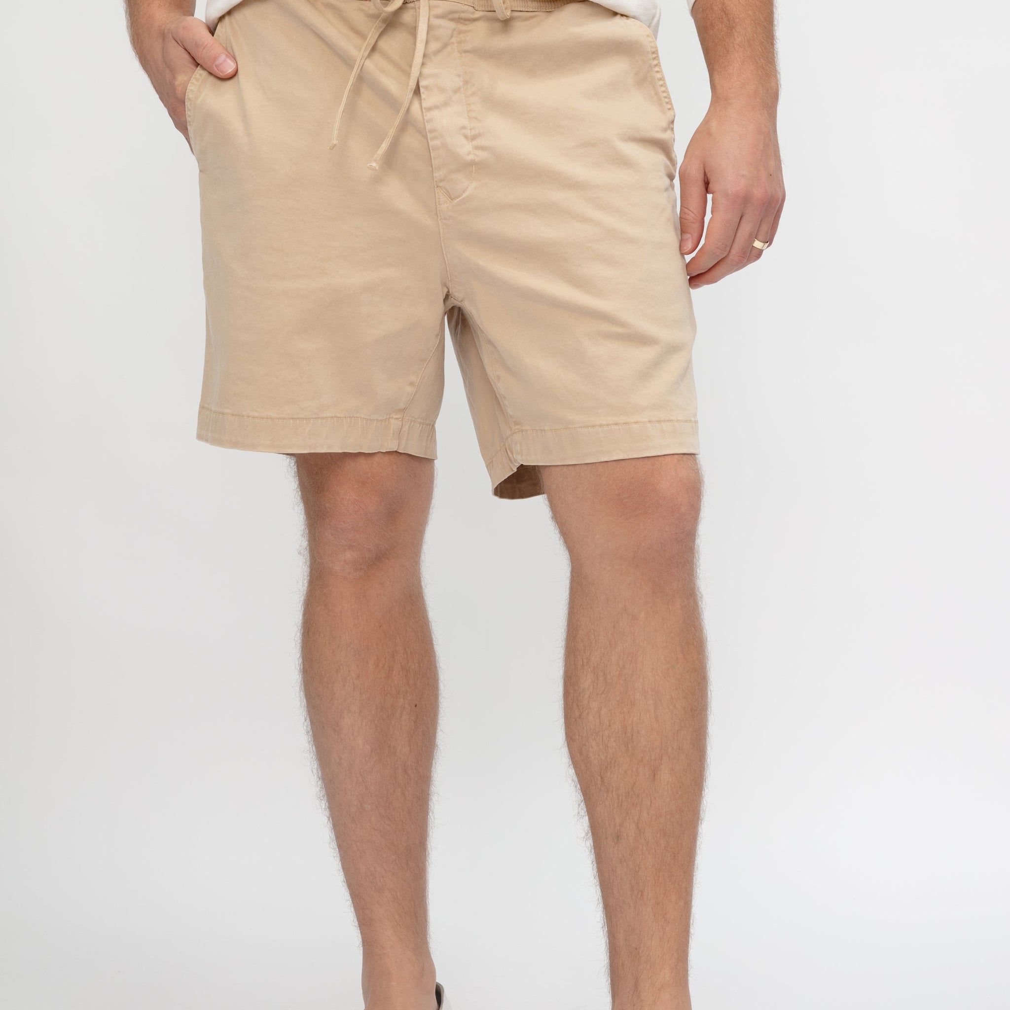 COTTON CITIZEN Simon Short in Sand