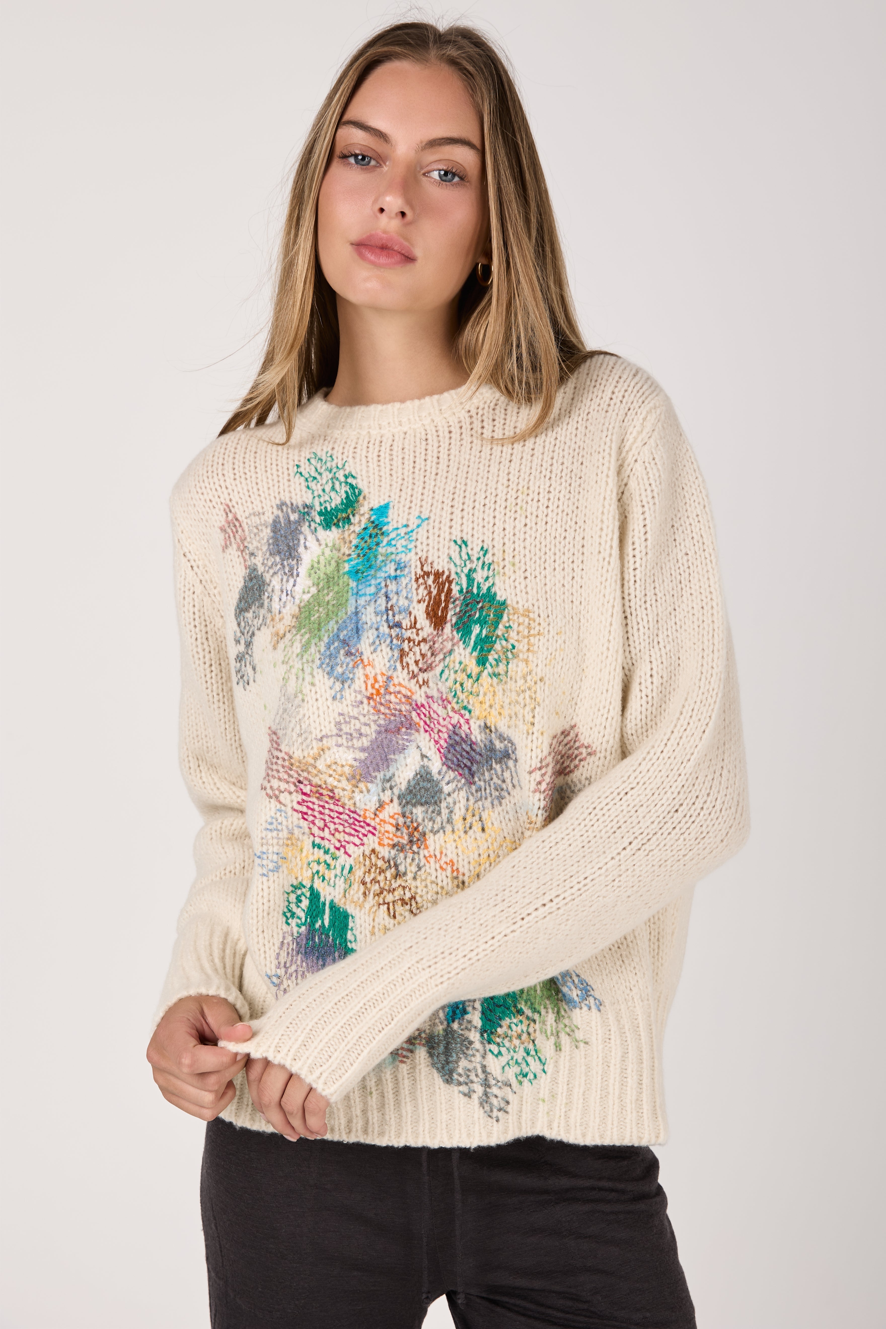 Cashmere Silk Pullover with Embroidery in Bianco