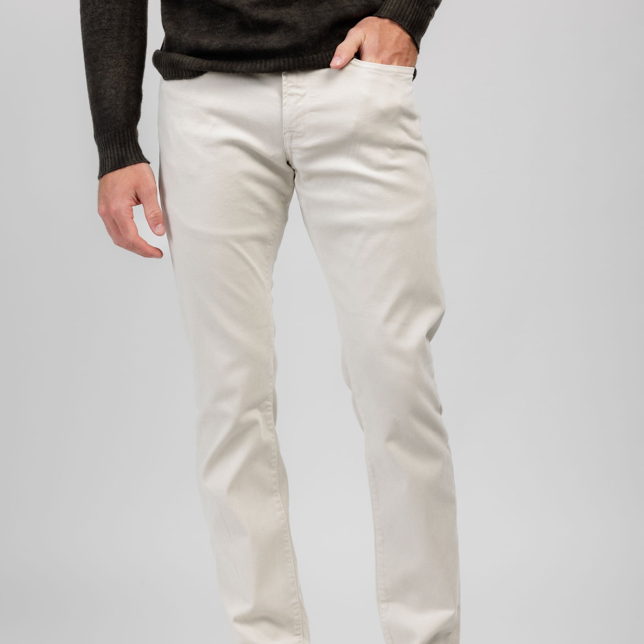 FRAME L'Homme Slim Jean in Milk Beige