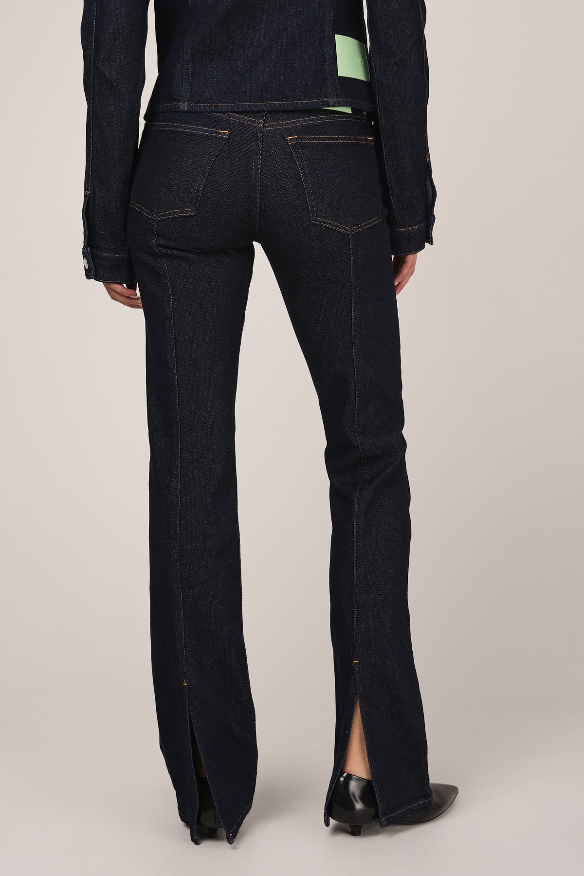 HAIKURE Chewy Flared Jean in Normal Wash