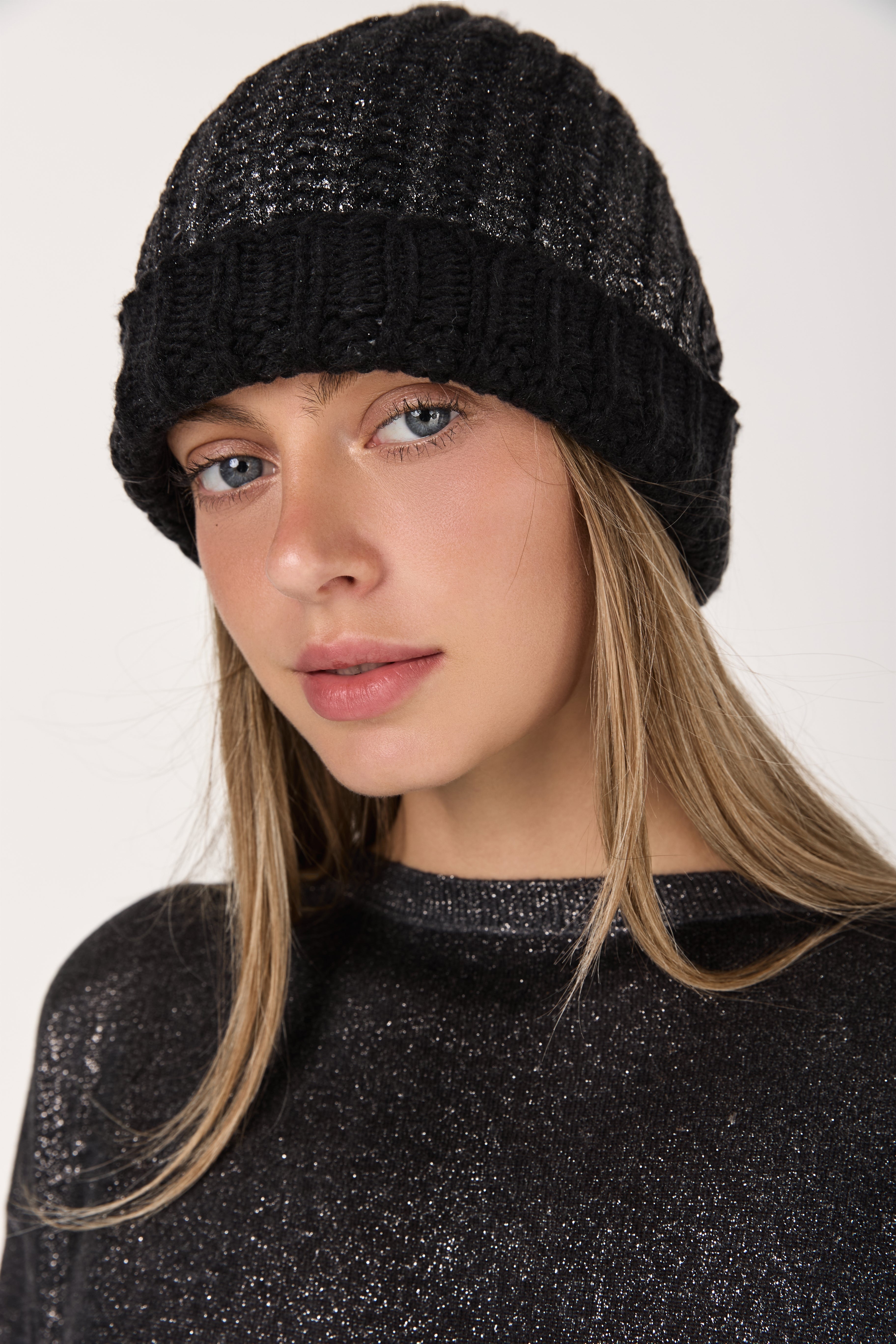 Hand Painted Corn Cob Stitch Hat with Lamination in Nero