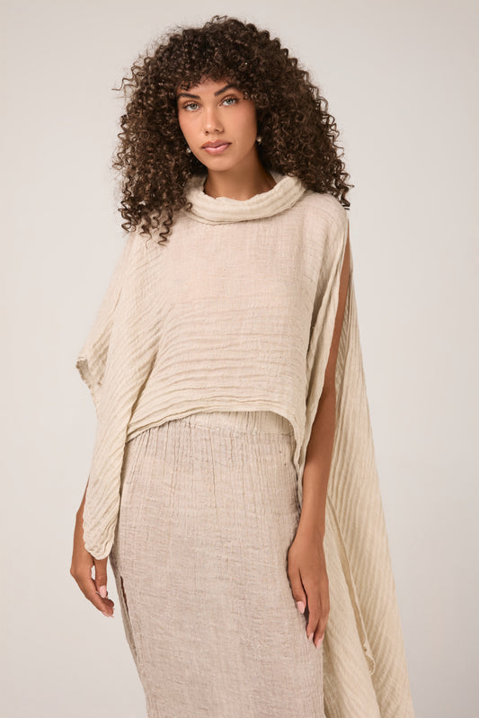 LA BOTTEGA DI BRUNELLA Cairo Linen Scriba Poncho in Naturale