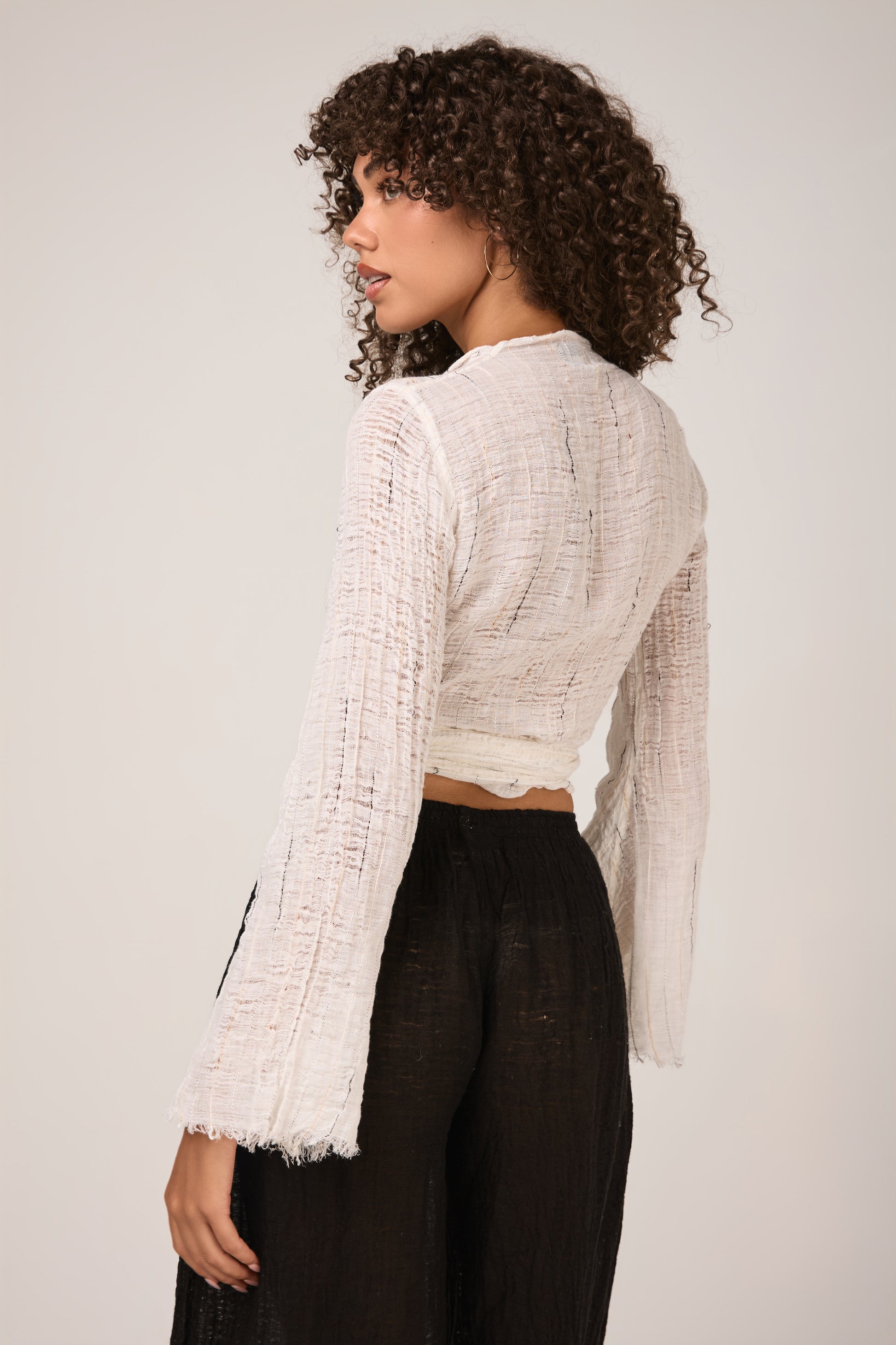 LA BOTTEGA DI BRUNELLA Garza Egitto Bolero Mango Top in Latte
