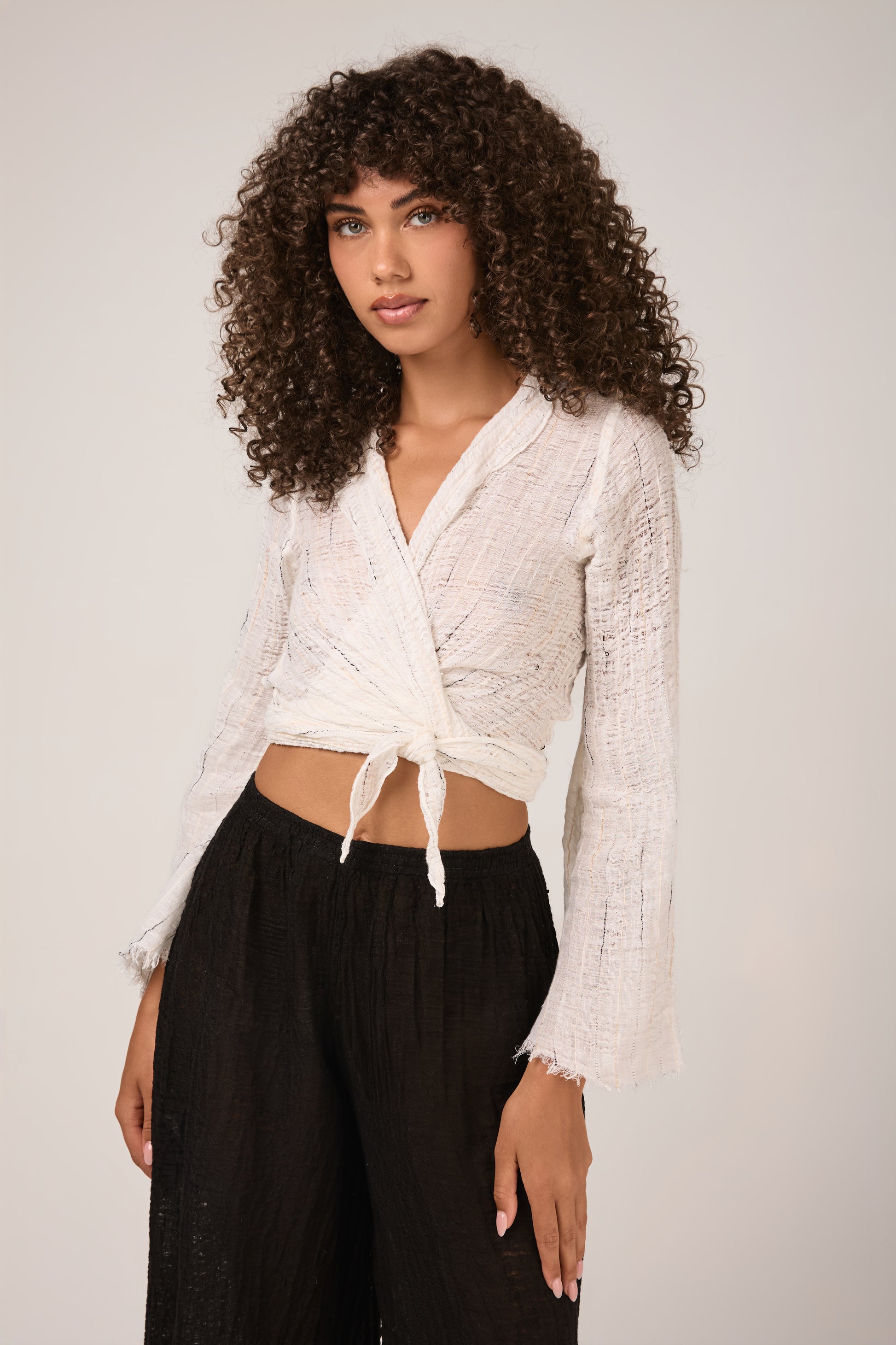 LA BOTTEGA DI BRUNELLA Garza Egitto Bolero Mango Top in Latte