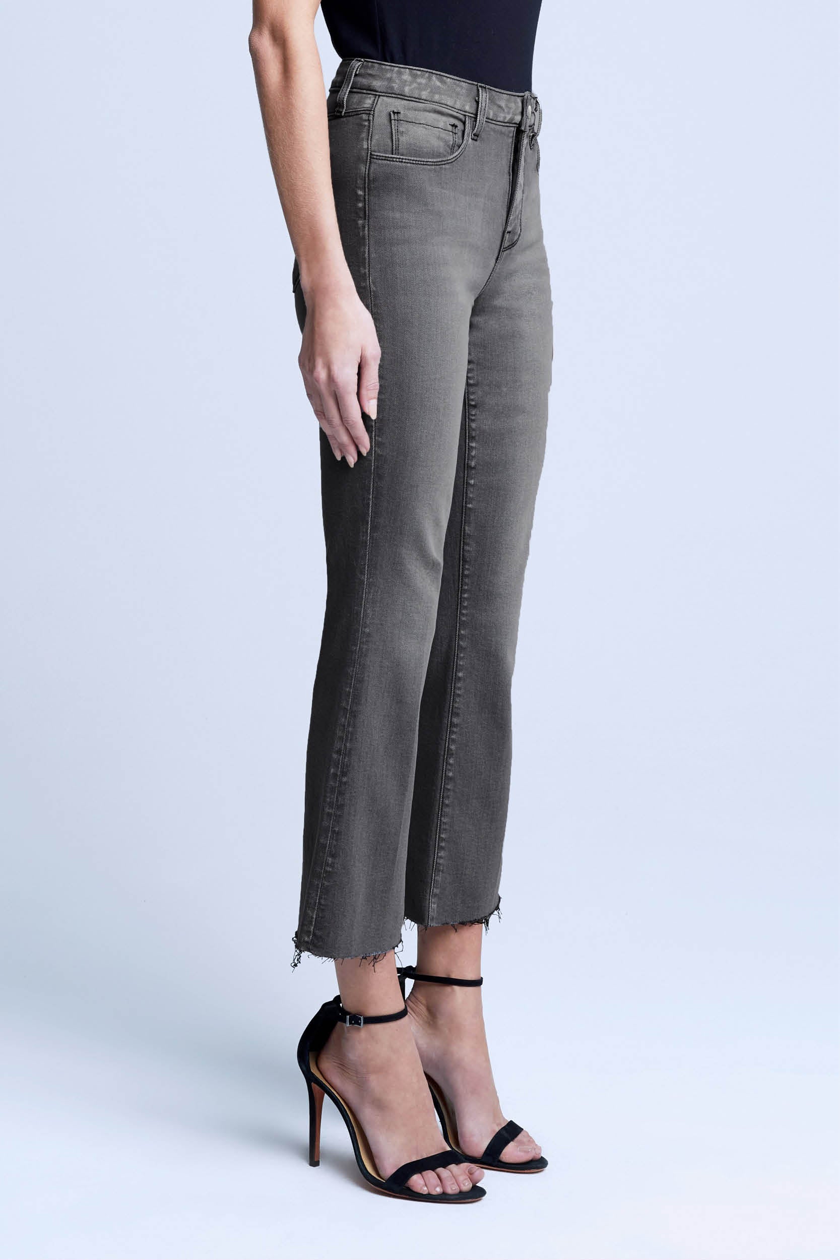 L'AGENCE Kendra Crop Flare Jean in Misty Grey