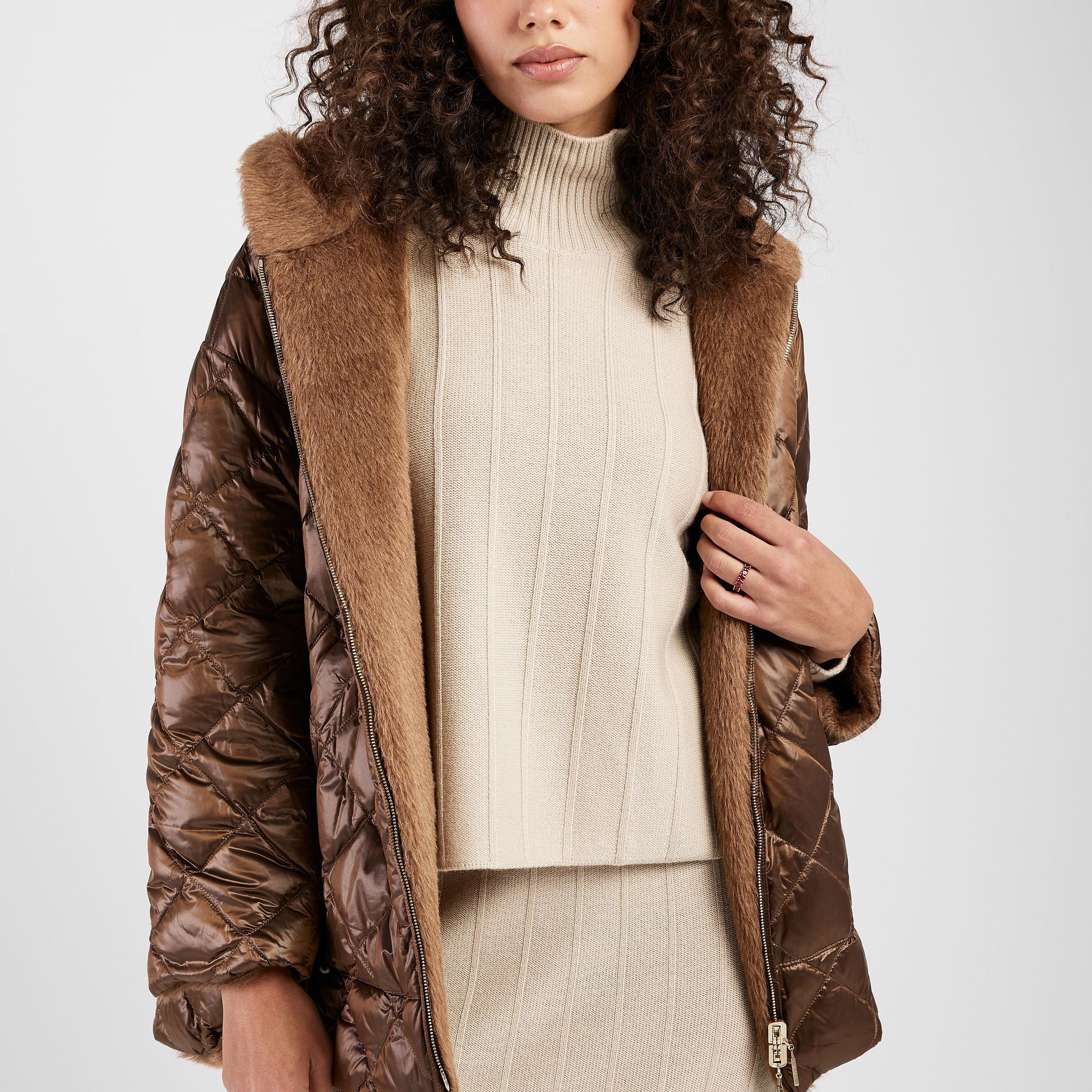 MAX MARA THE CUBE Spacefe Quilted Reversible Jacket in Gold