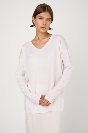 Cashmere Cotton V-Neck Pullover in White