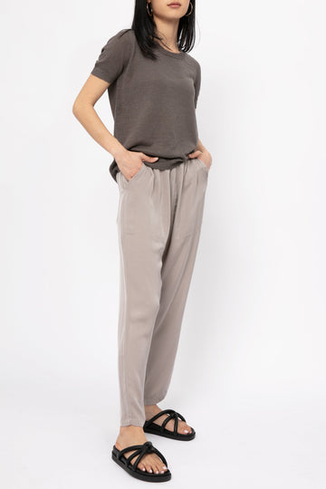 PRIVATE 0204 Silk Crop Pant in Greige