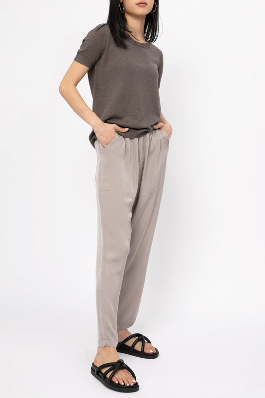 PRIVATE 0204 Silk Crop Pant in Greige