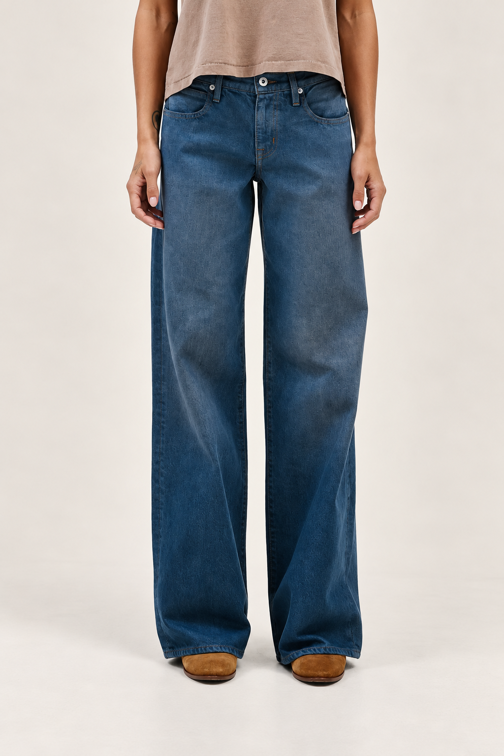 SLVRLAKE Lexi Low Rise Jean in Mystic Lake