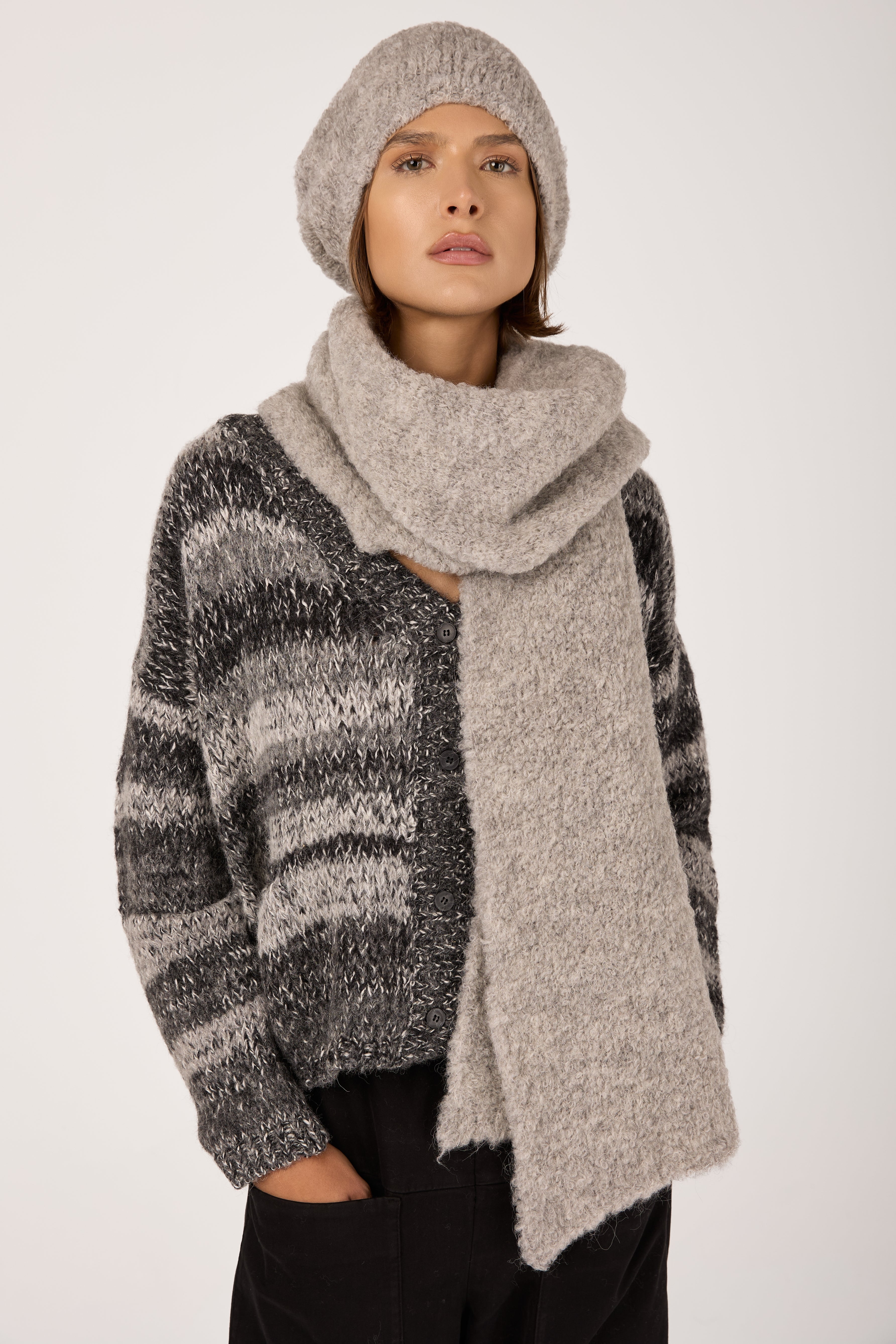 Bouclé Hat in Silver